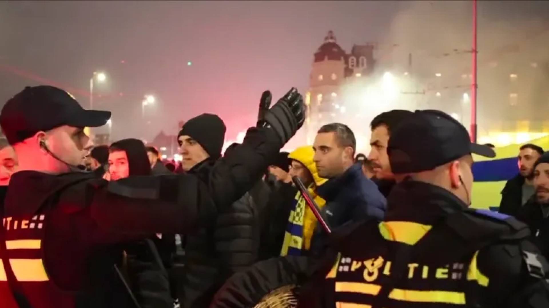 احداث اياكس