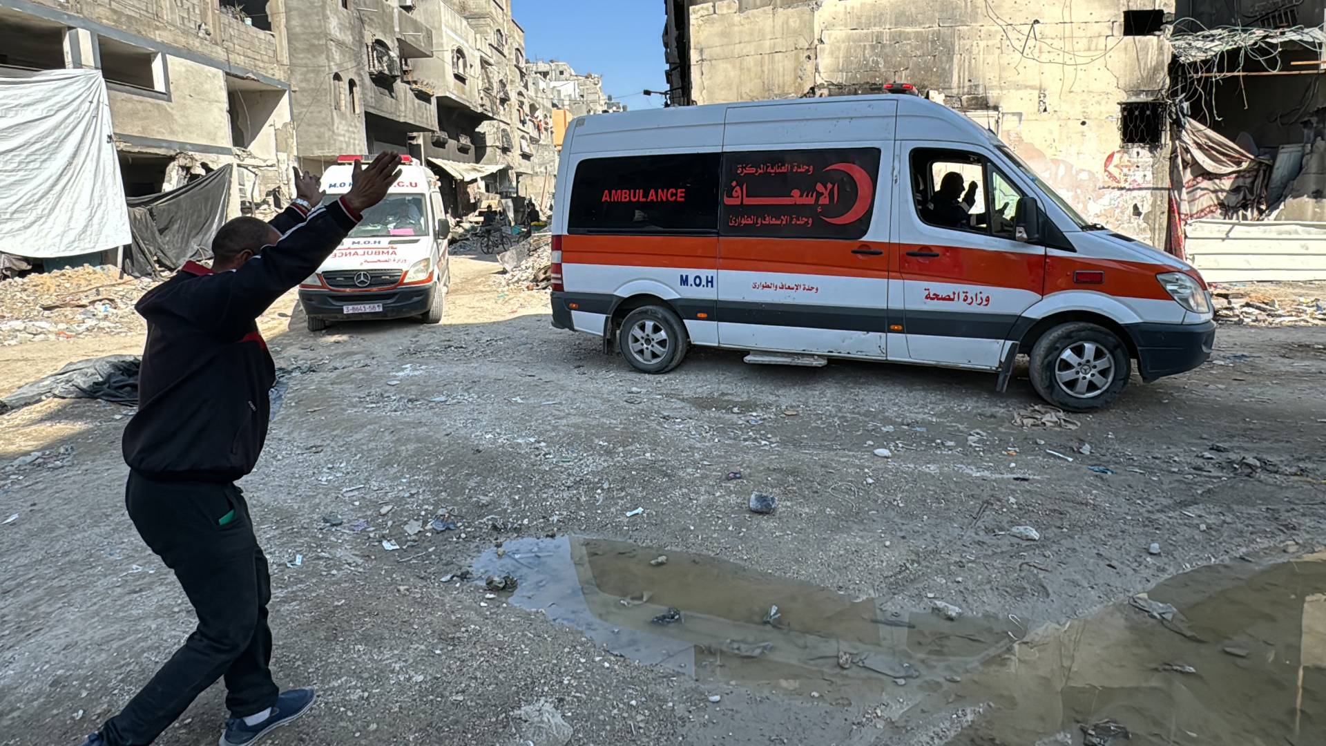 مراسل "رؤيا": استشهاد رئيس قسم العناية المركزة بمستشفى كمال عدوان بقصف الاحتلال