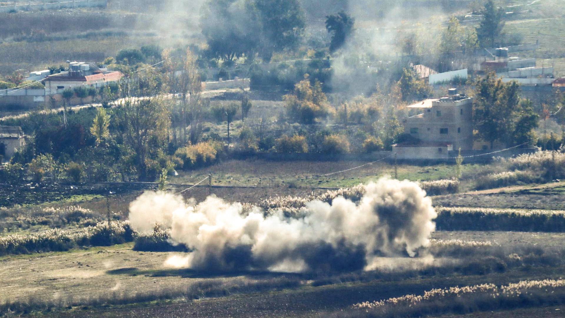 غارات على لبنان