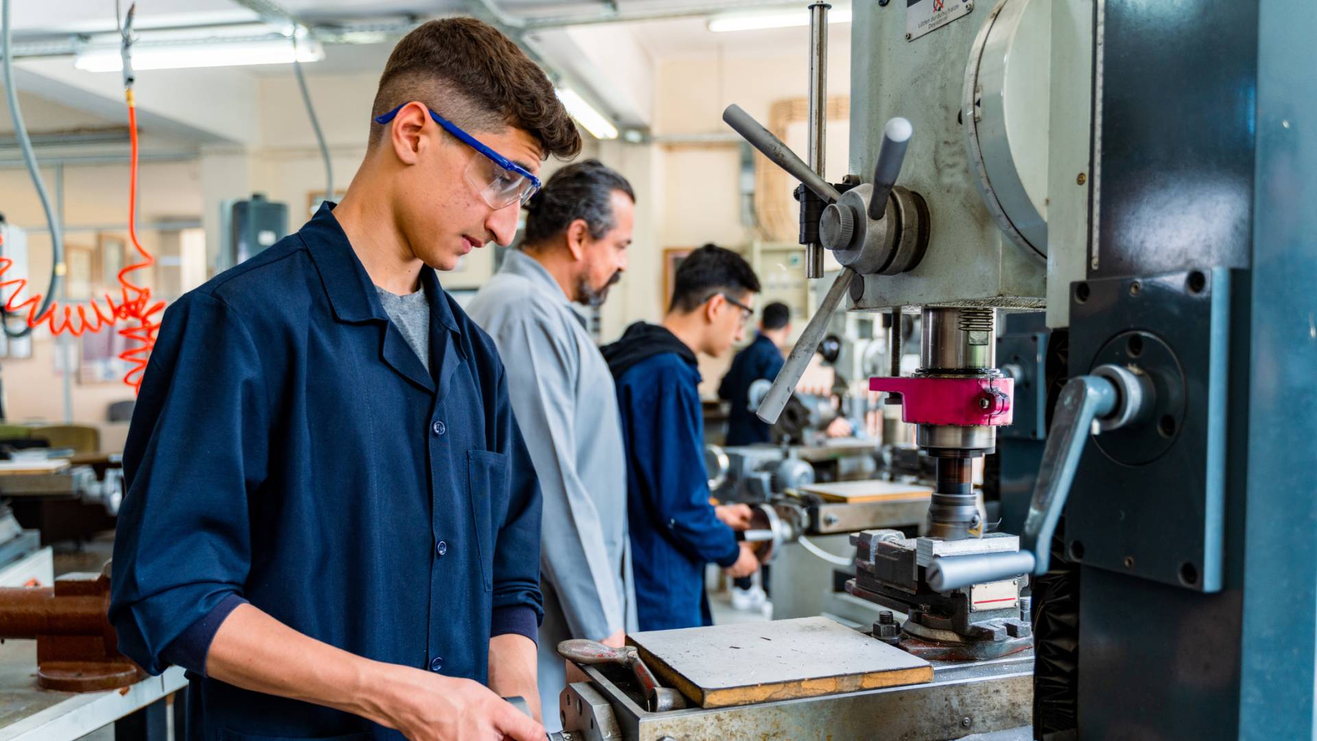 صورة تعبر عن تدريب مهني