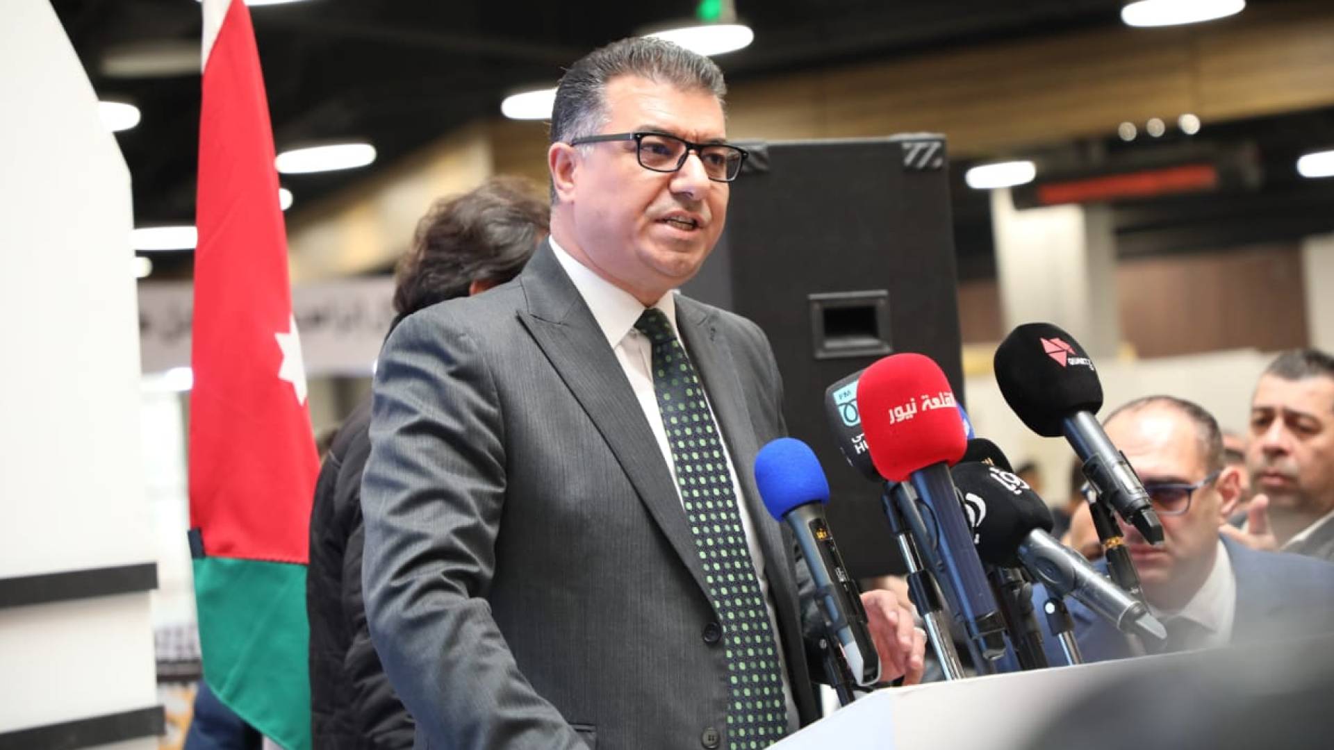 وزير الزراعة خالد الحنيفات