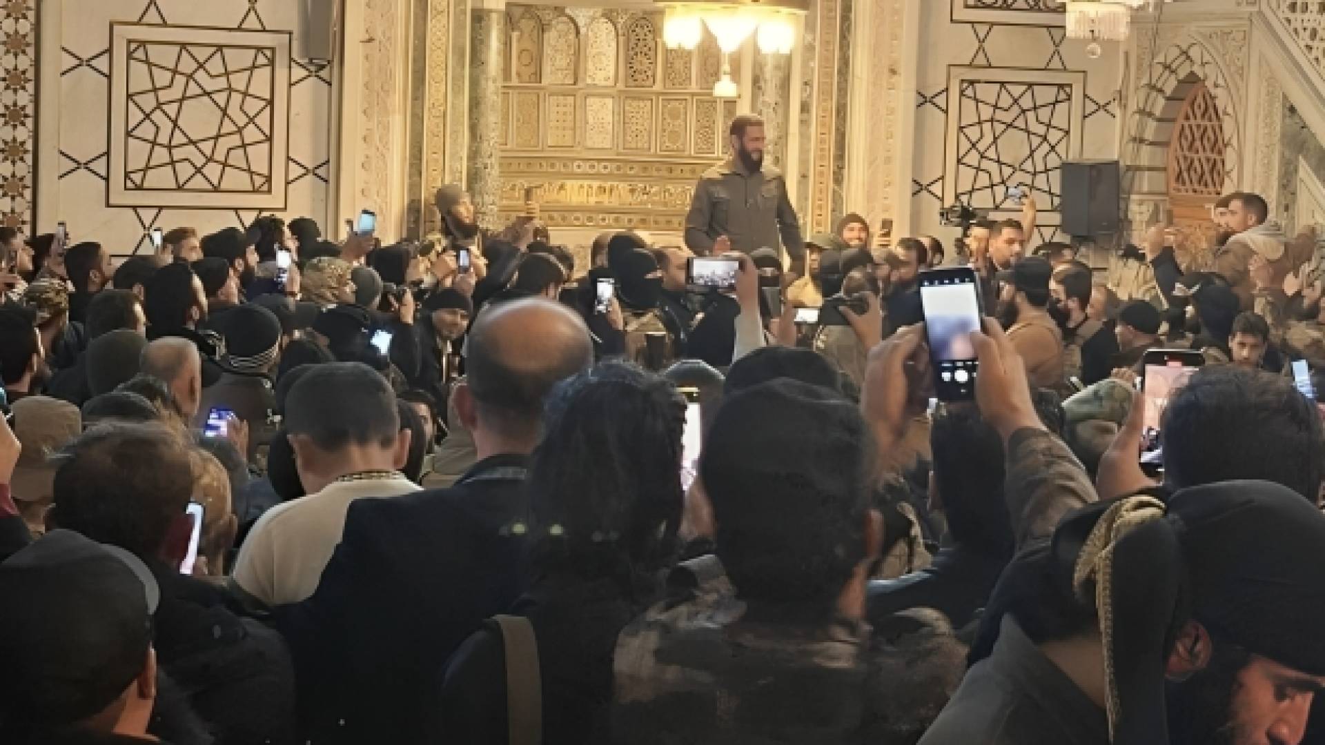 قال القائد بإدارة العمليات بالمعارضة السورية المسلحة أحمد الشرع "الجولاني"