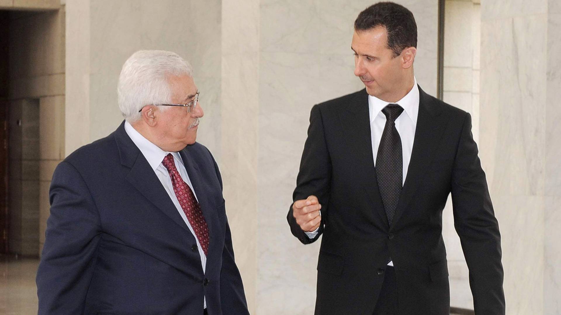 لقاء سابق جمع الرئيس الفلسطيني محمود عباس وبشار الأسد