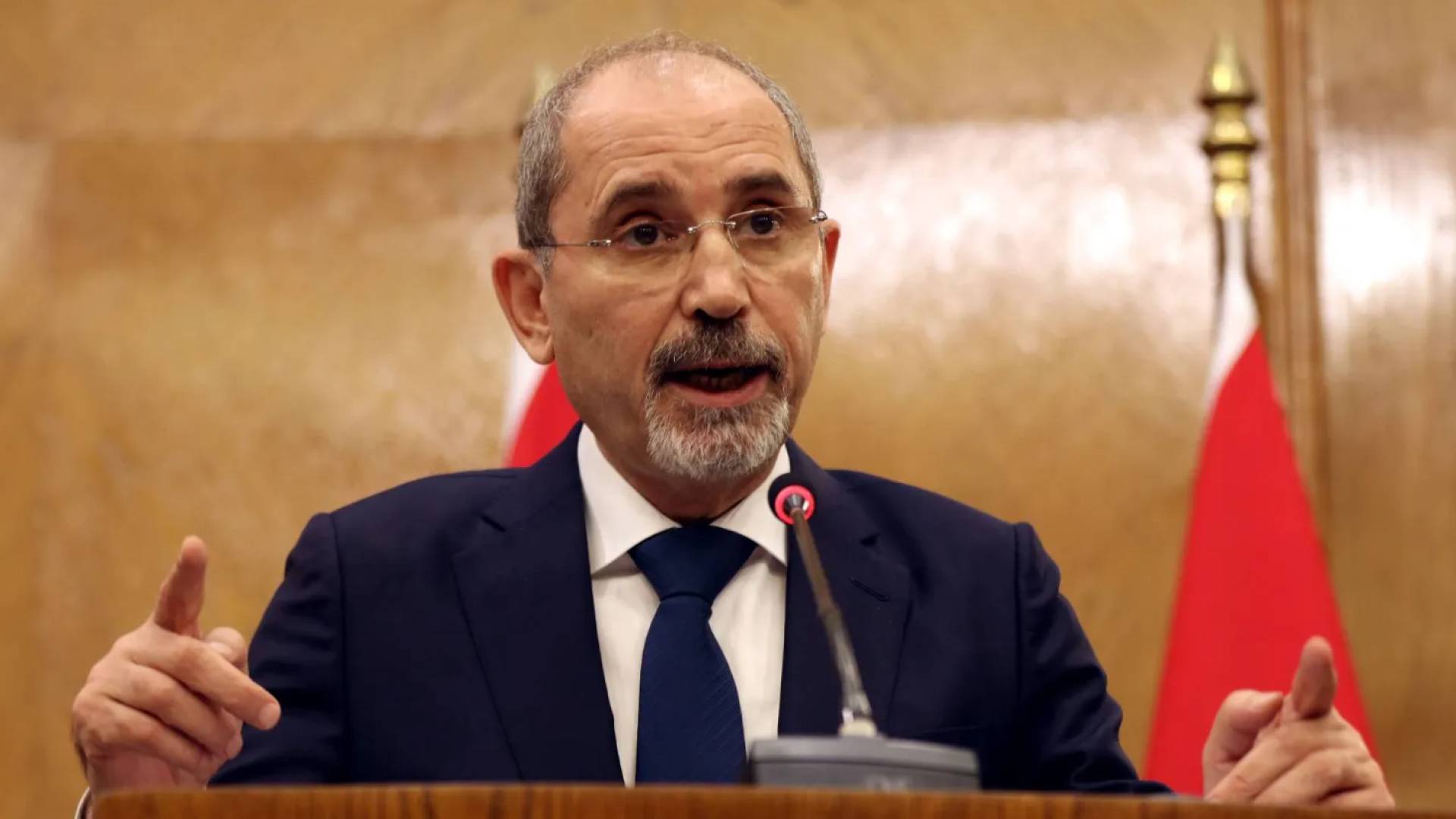 وزير الخارجية أيمن الصفدي