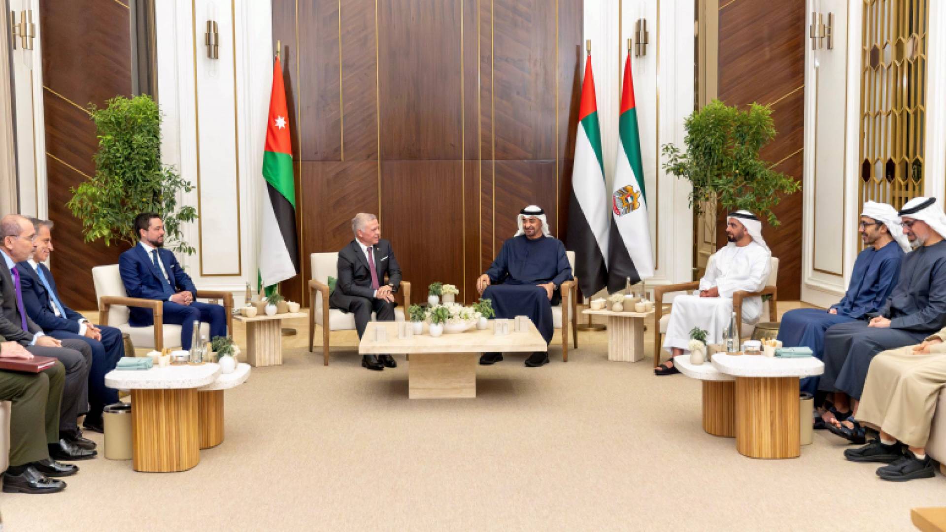 جالة الملك عبدالله الثاني  سمو الشيخ محمد بن زايد آل نهيان