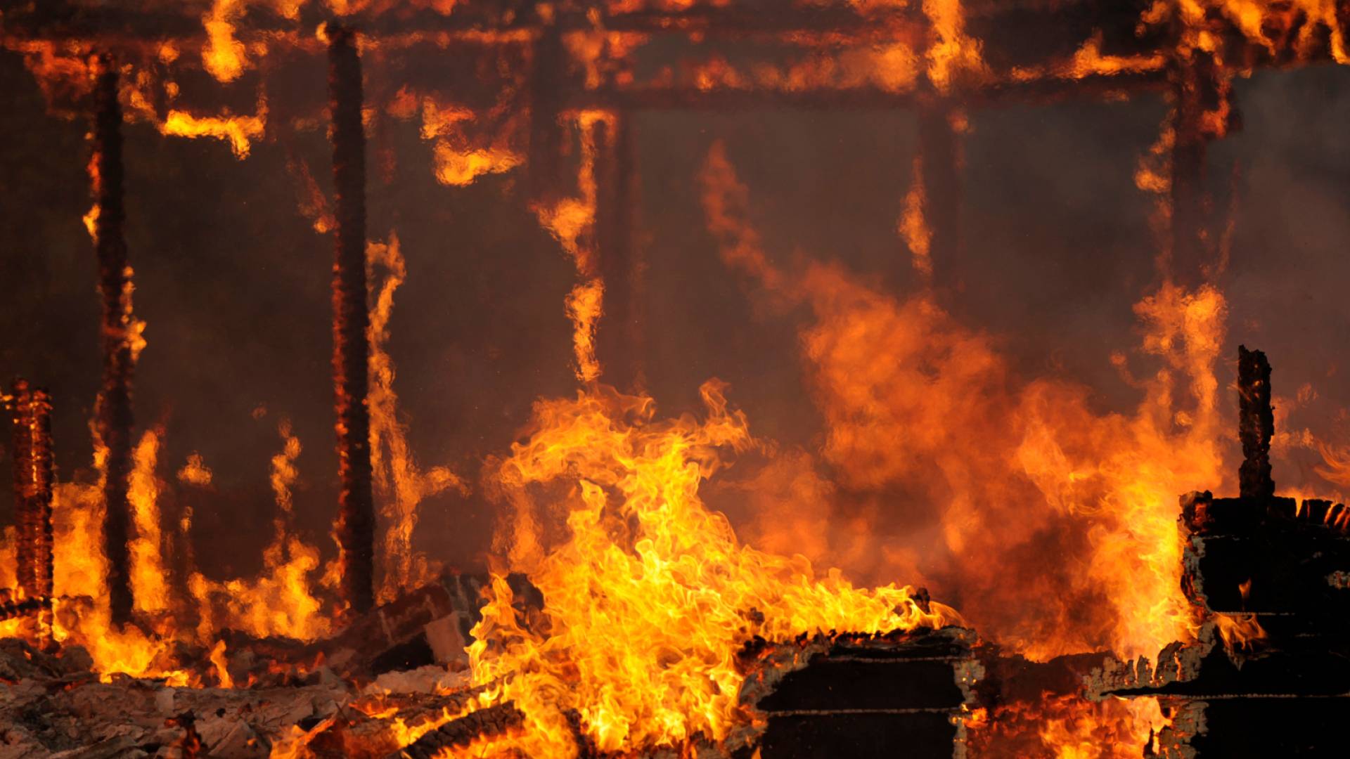 صورة تعبر عن حريق