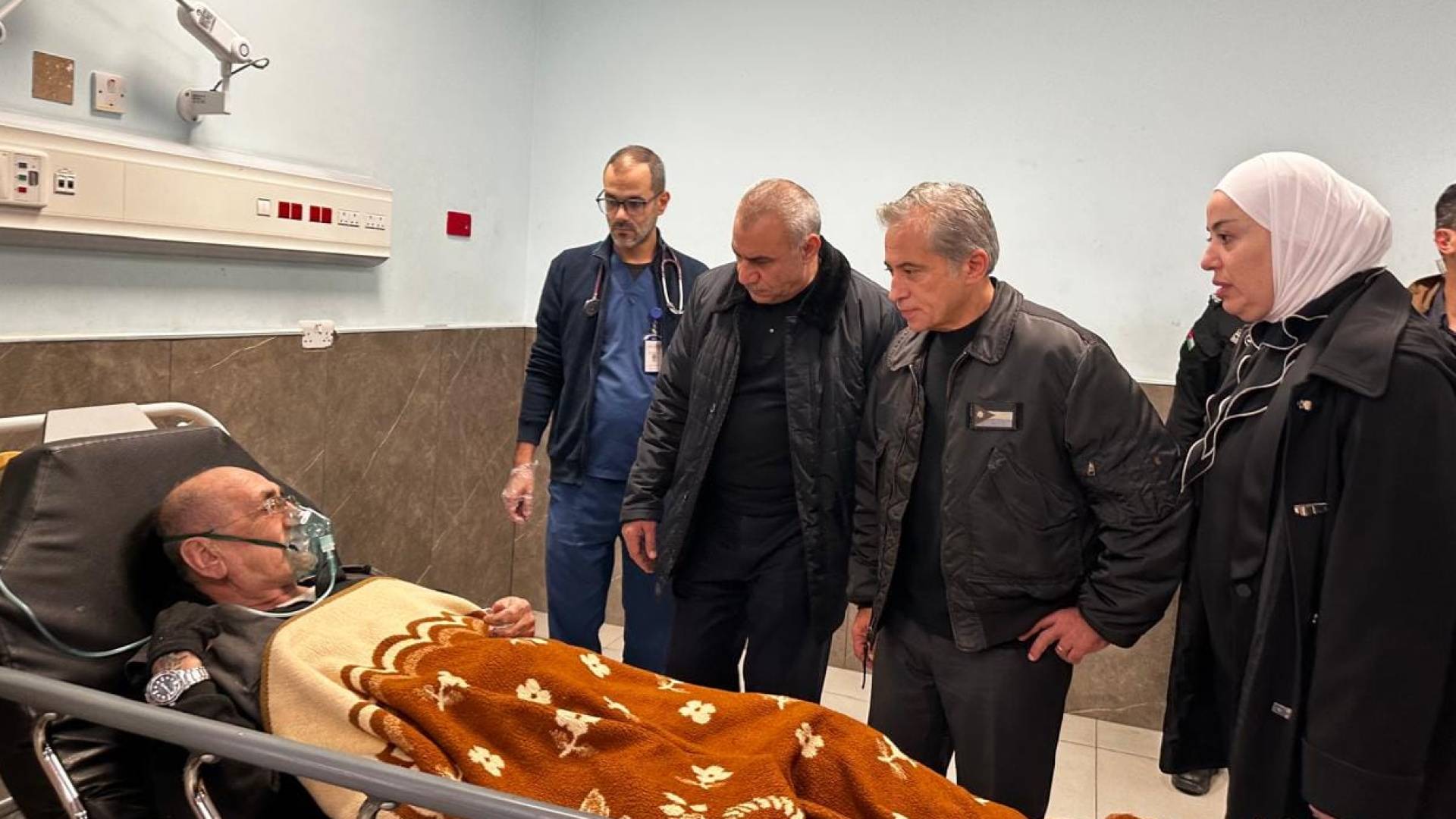 رئيس الوزراء الدكتور جعفر حسان