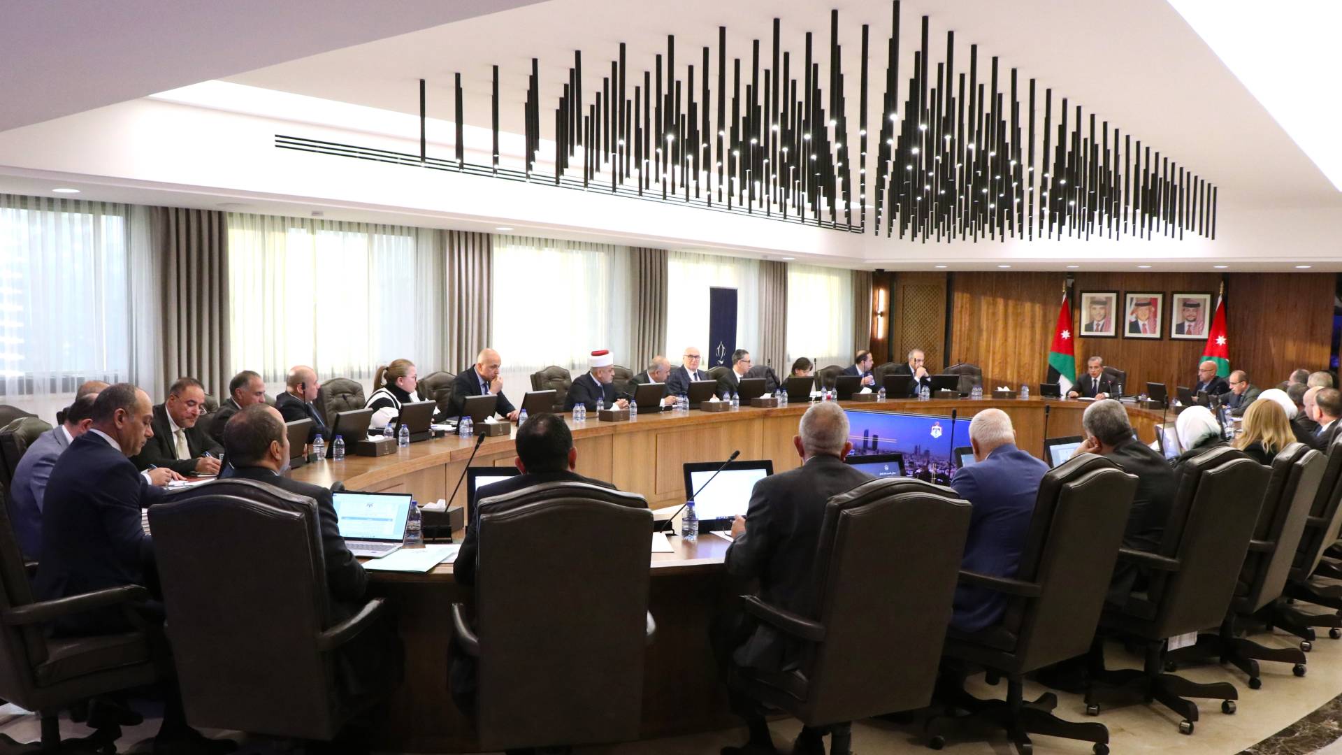 قرارات مهمة لمجلس الوزراء الأردني