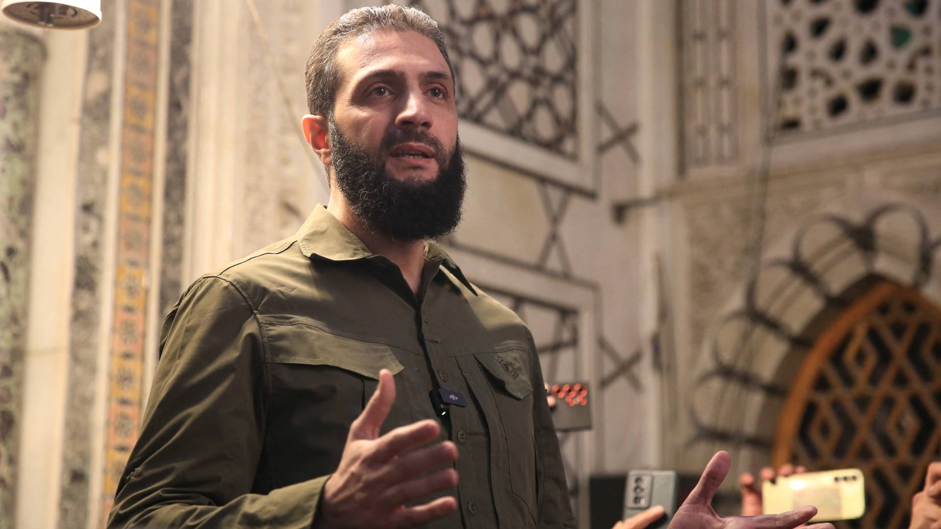 القائد العام للإدارة السورية الجديدة أحمد الشرع