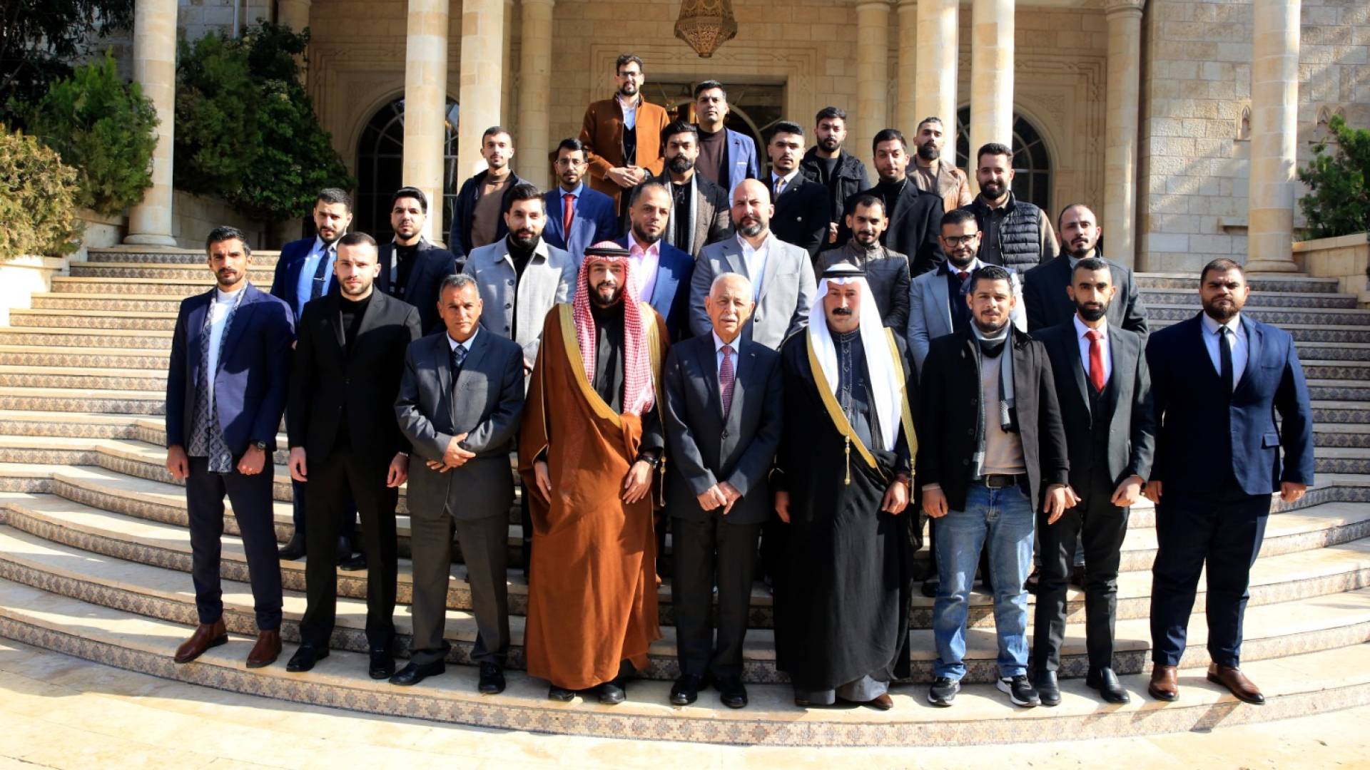 العيسوي يؤكد خلال لقائه وفدين من أبناء عشائر المهديات والتعامرة