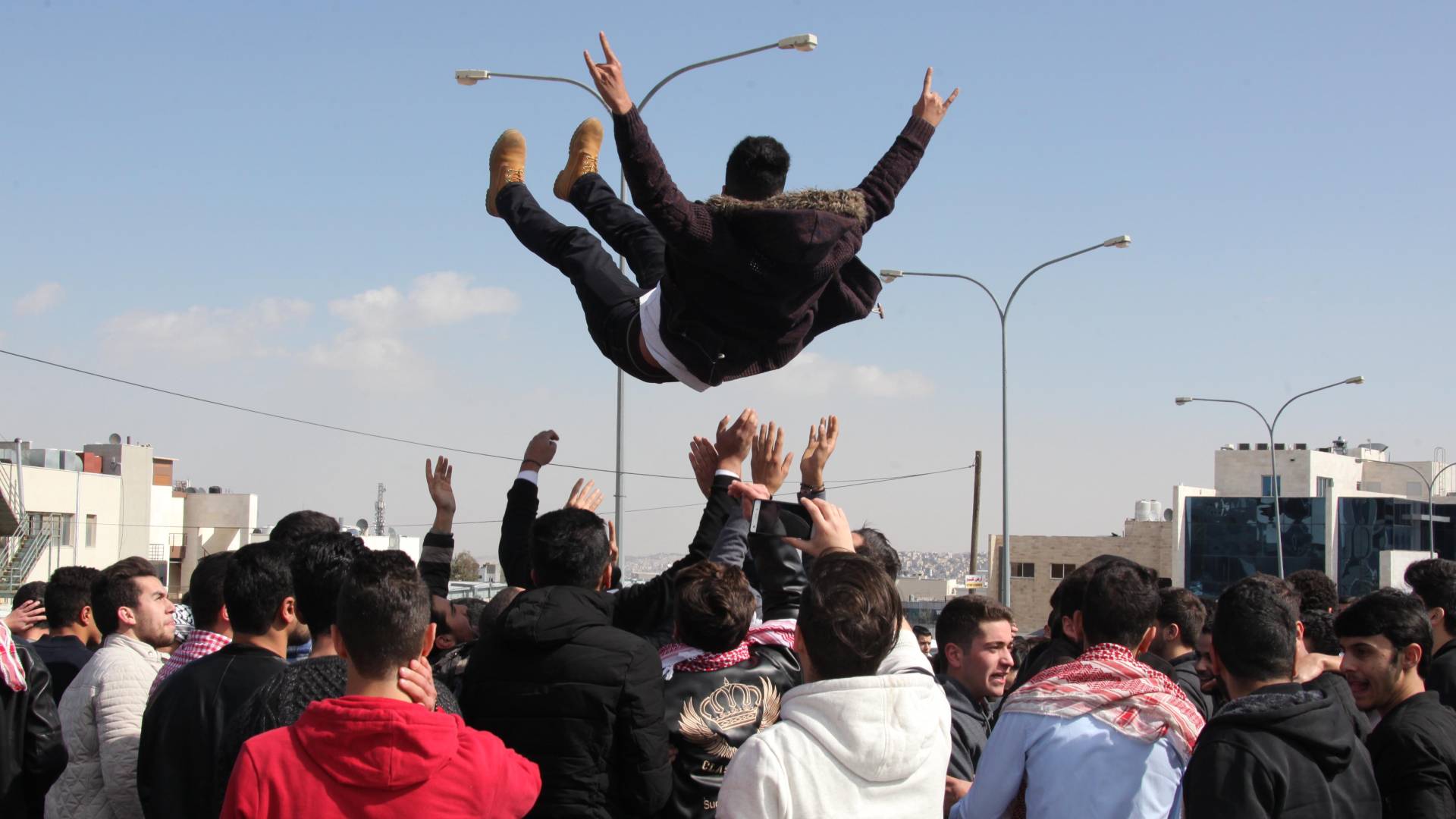 احتفالات طلبة التوجيهي - أرشيفية