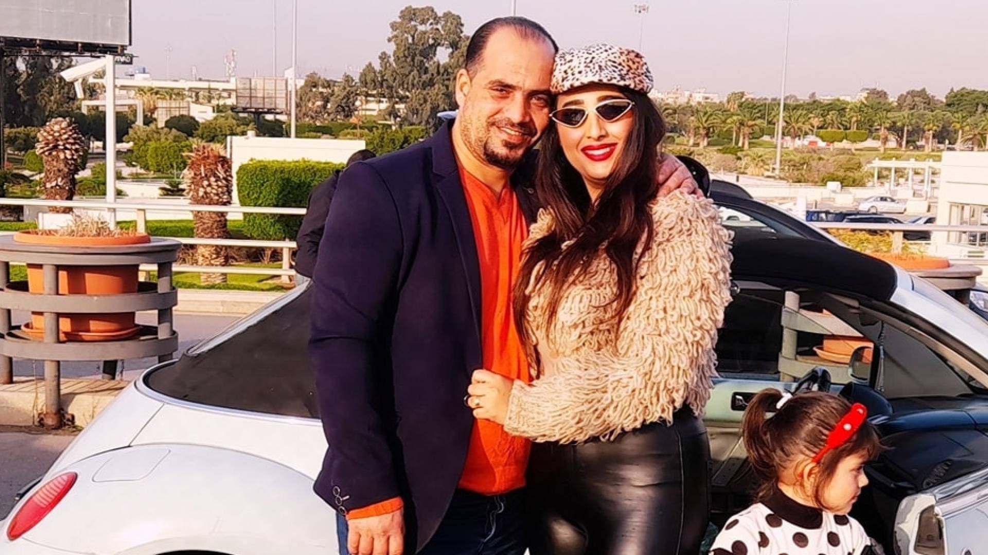 خليل مسعود وزوجته الإعلامية عبير رحال