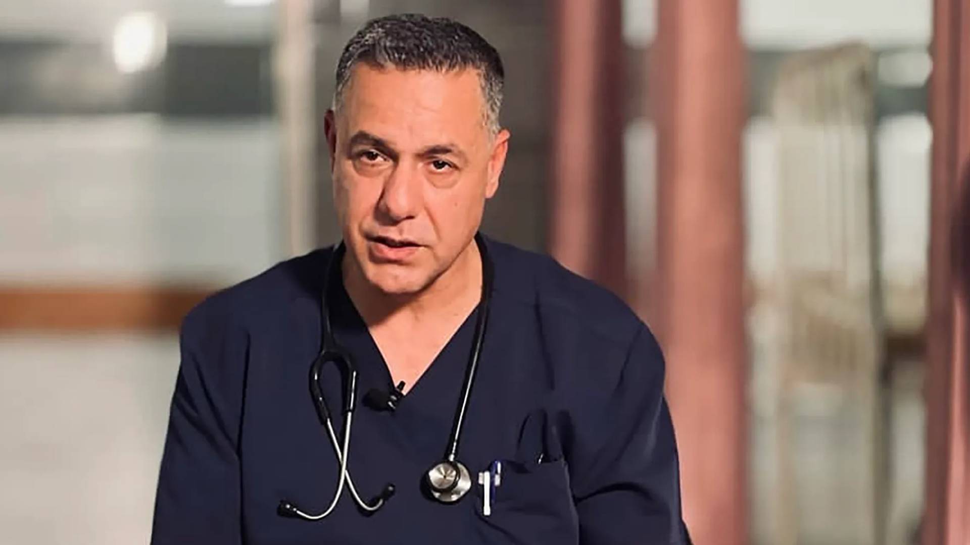 الدكتور حسام أبو صفية، مدير مستشفى كمال عدوان
