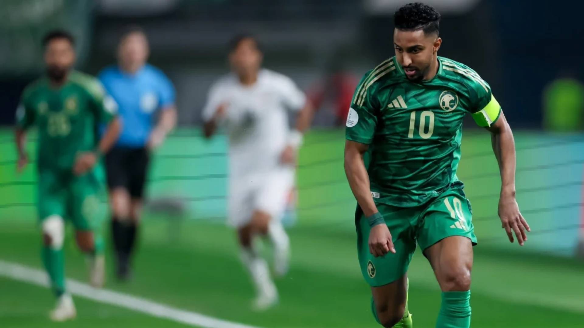 السعودية تتأهل إلى نصف نهائي كأس الخليج بفوزها على العراق 3-1