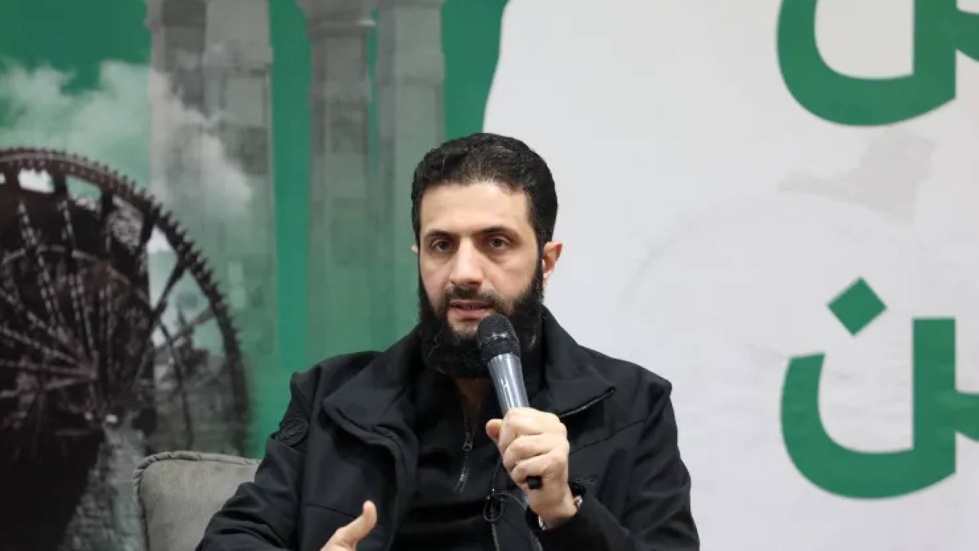 احمد الشرع قائد الادارة السورية الجديدة