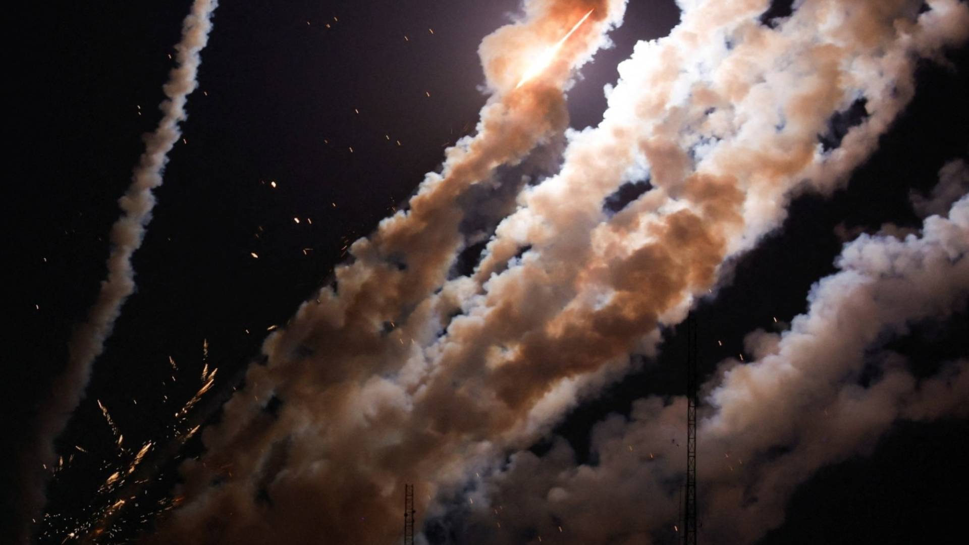 رشقة صاروخية