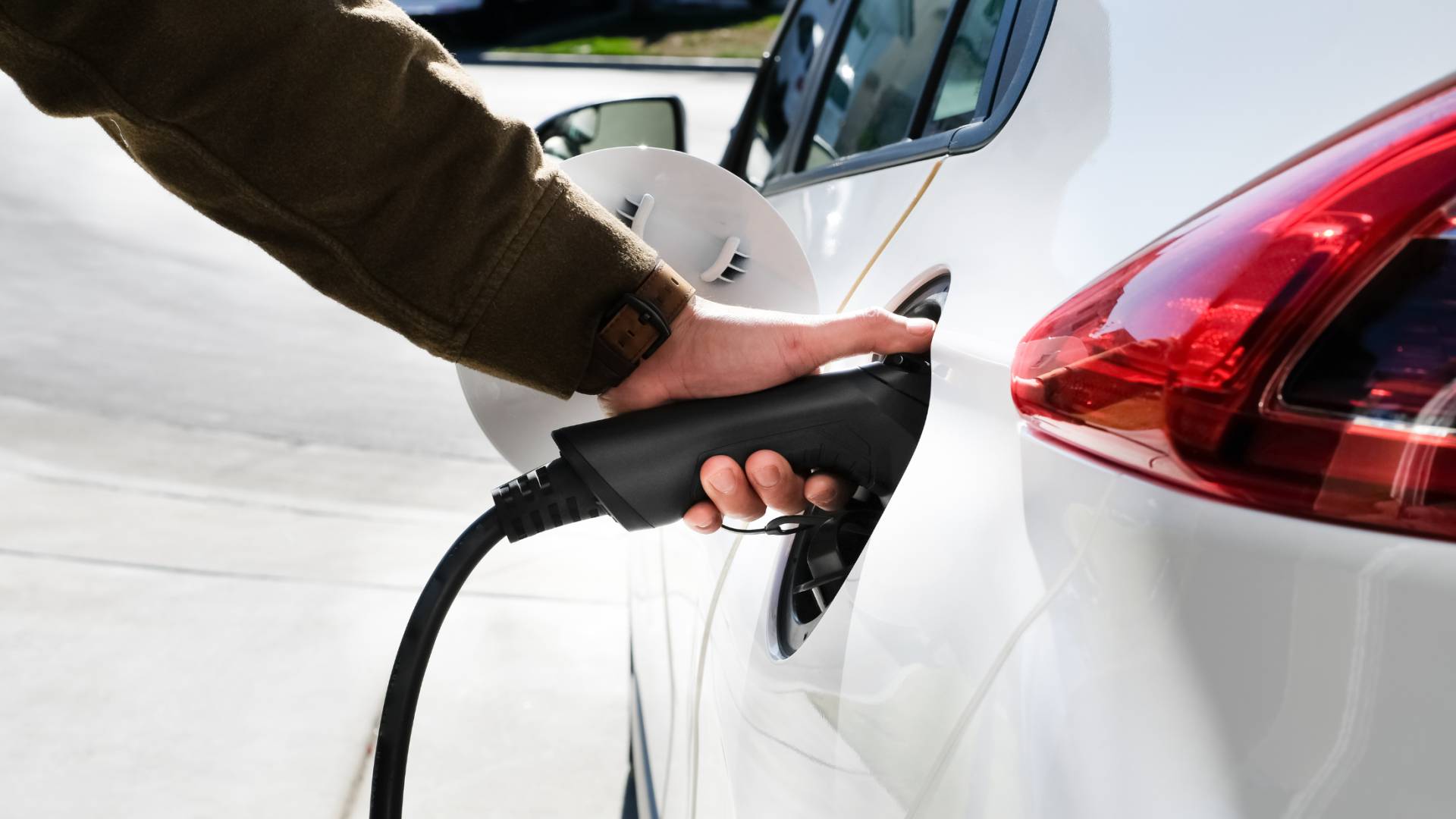 سيارة كهربائية