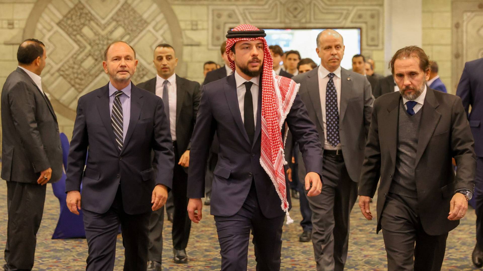 ولي العهد يعزي بوفاة الأميرة ماجدة رعد