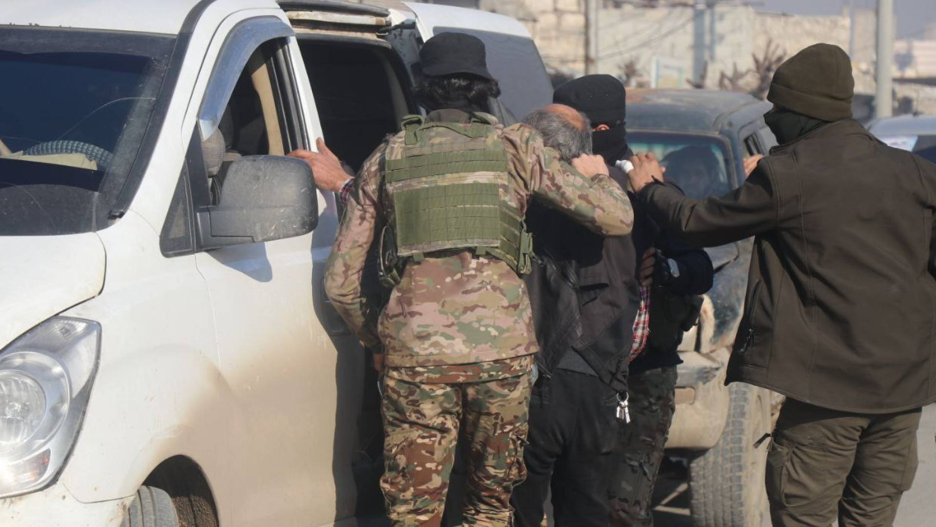 القبض على مطلوب "سانا"