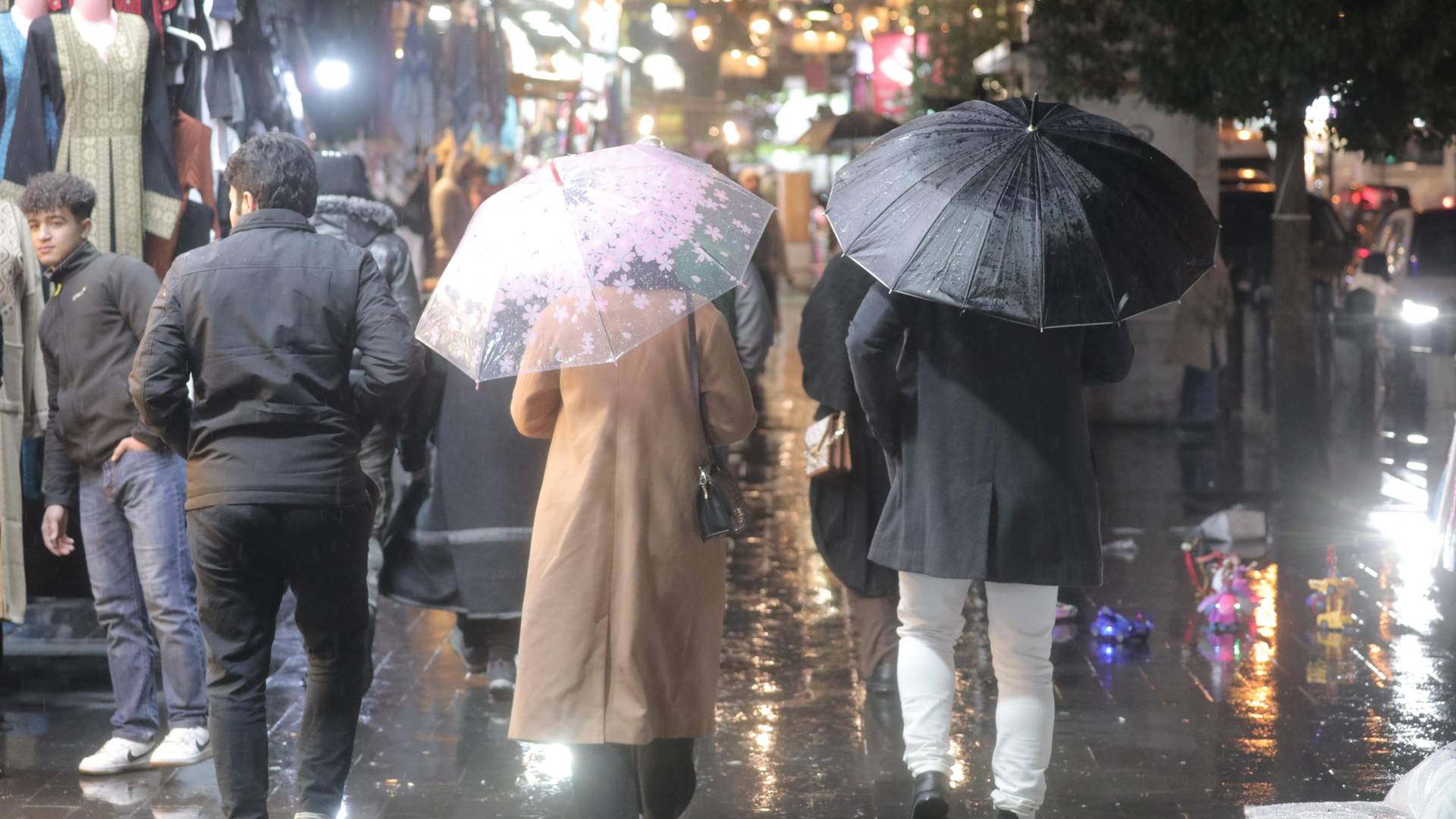 أجواء ماطرة في العاصمة عمان