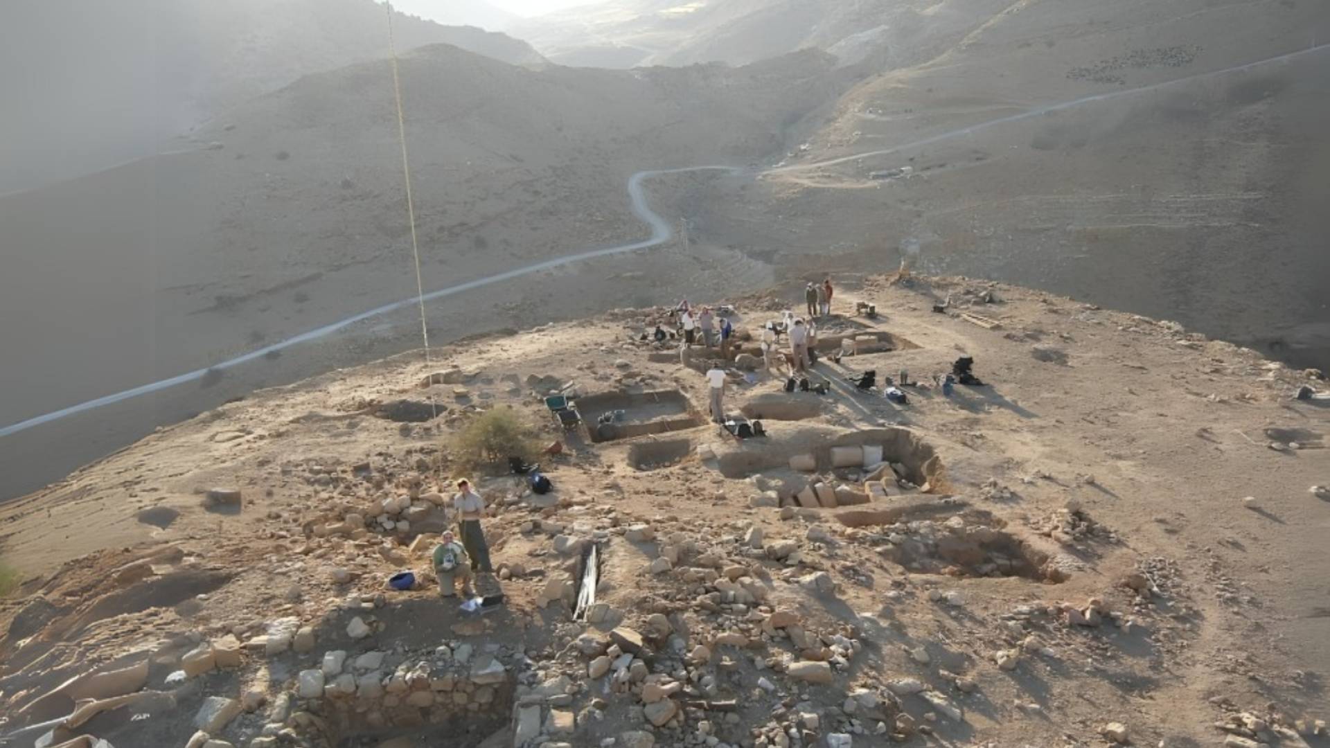 صورة تظهر  موقع تلول الذهب