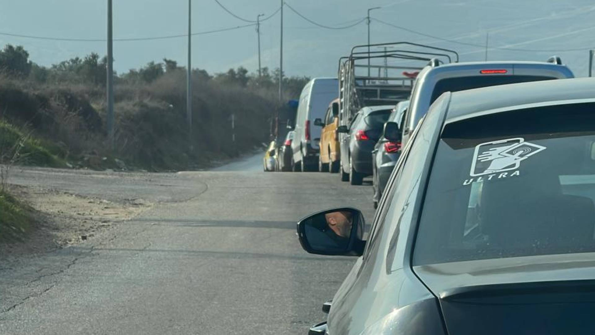 أزمة مرورية على أحد حواجز الاحتلال في نابلس