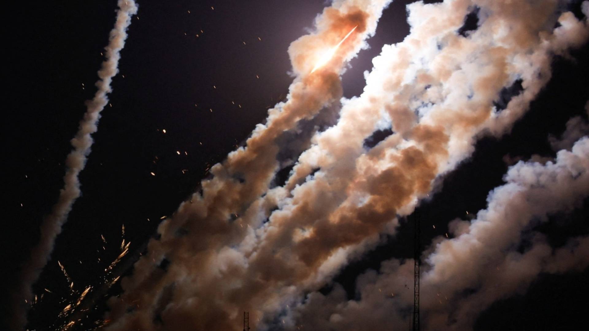 رشقات صاروخية