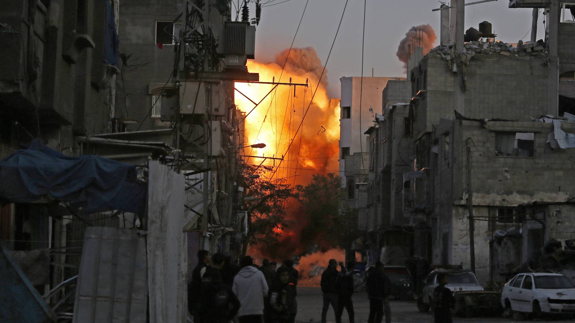 انفجار مبنى في قطاع غزة