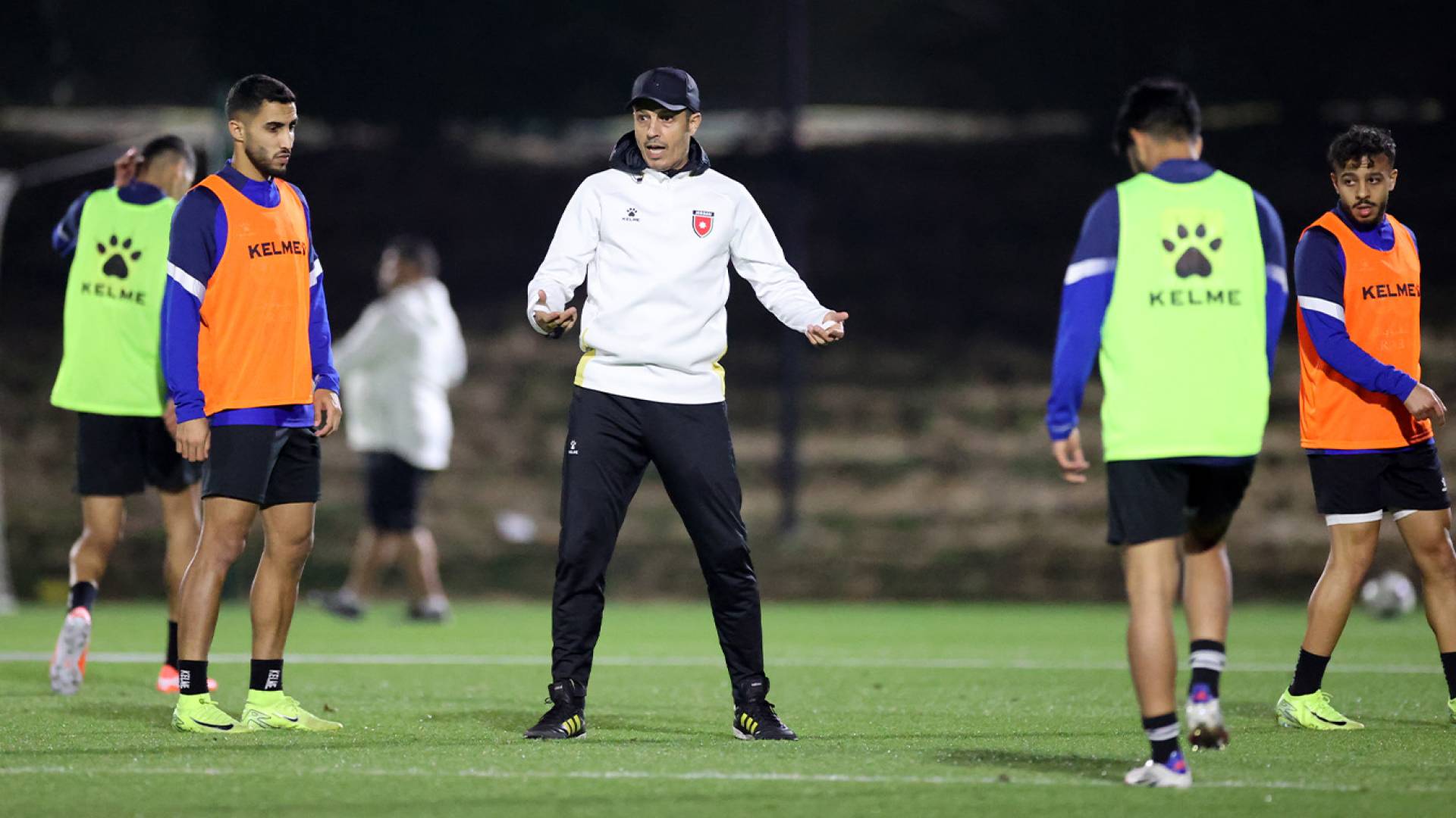 من تدريبات المنتخب الوطني