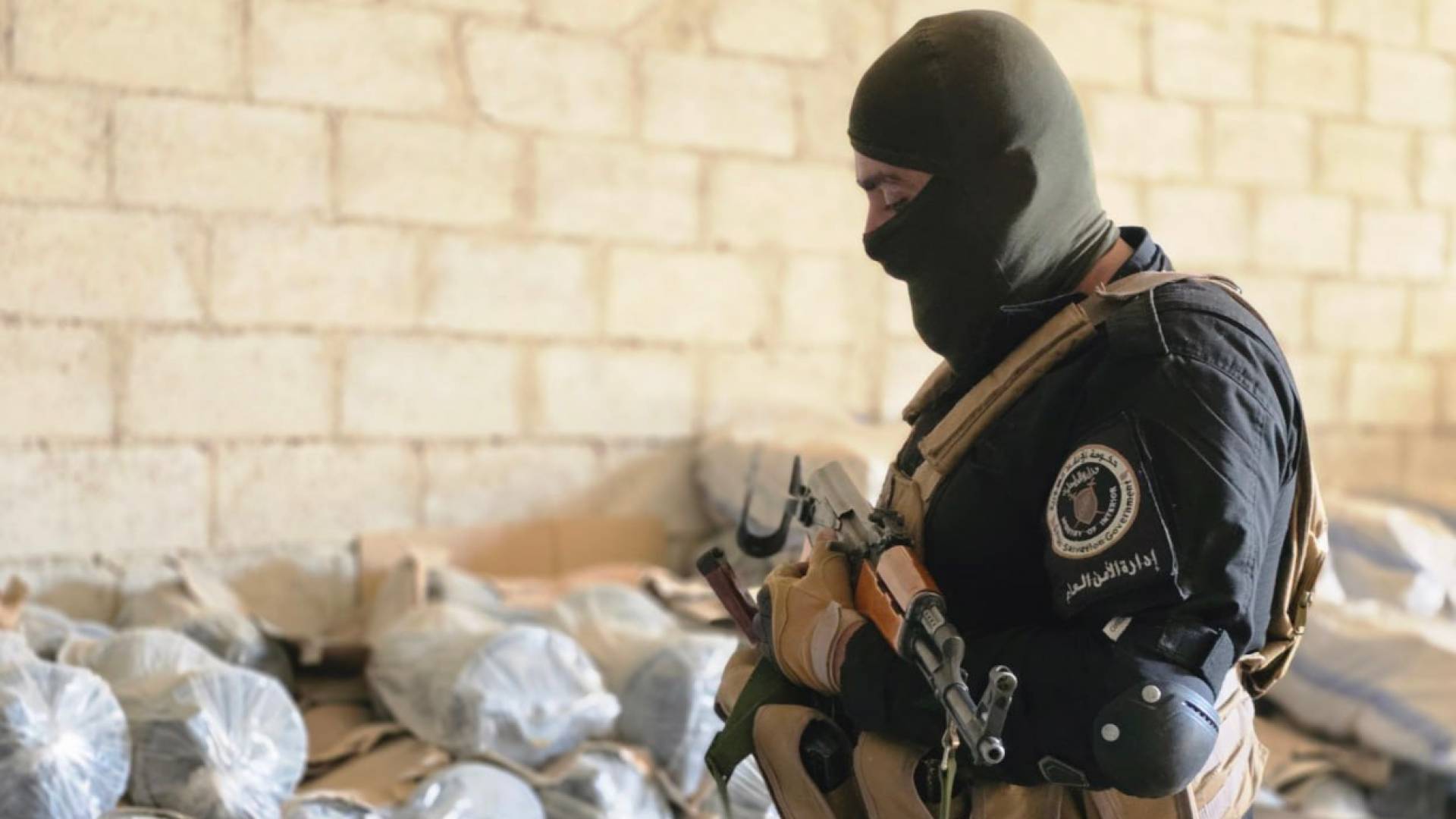 ضبط مصنع مخدرات