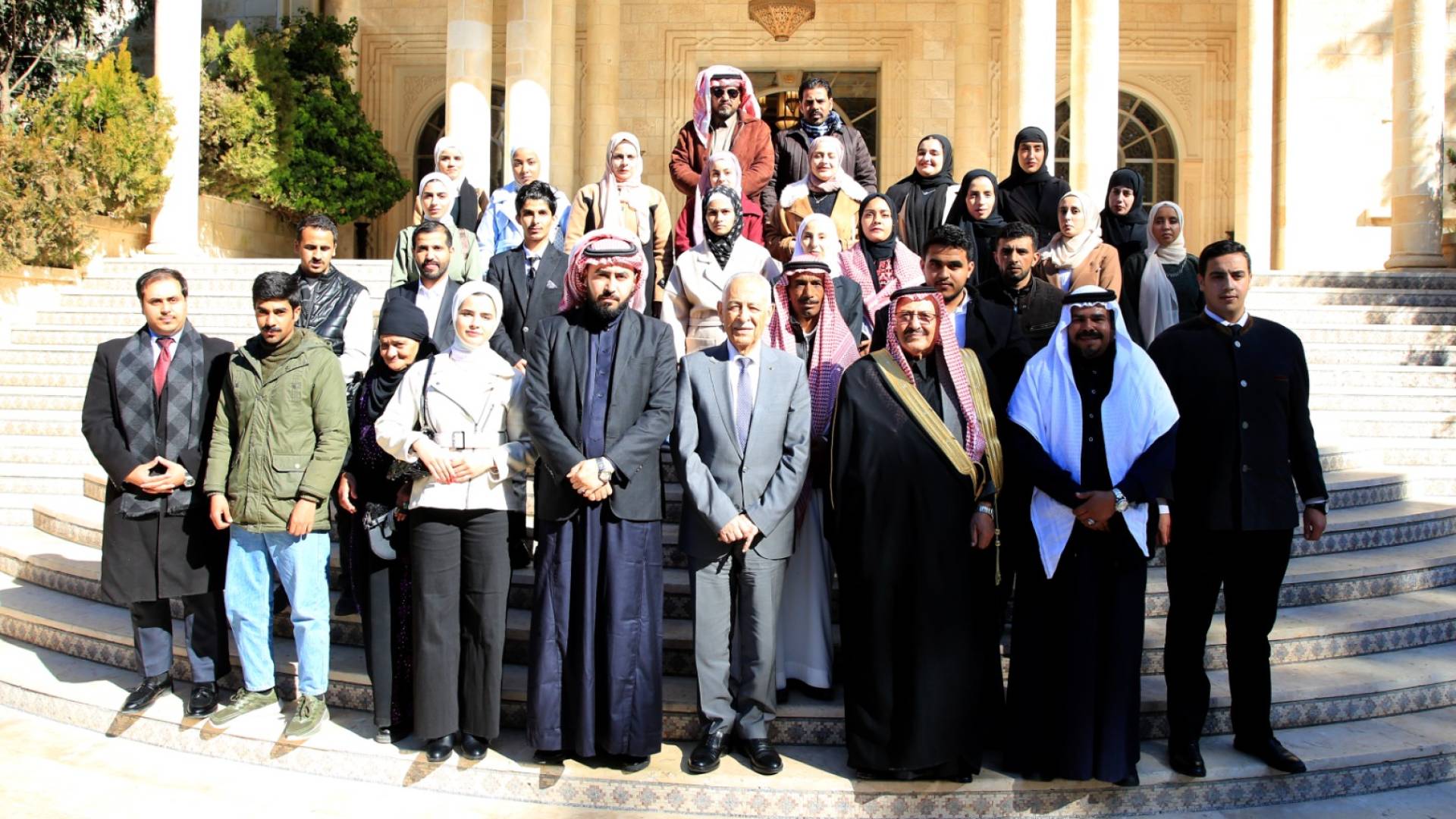 يوسف العيسوي