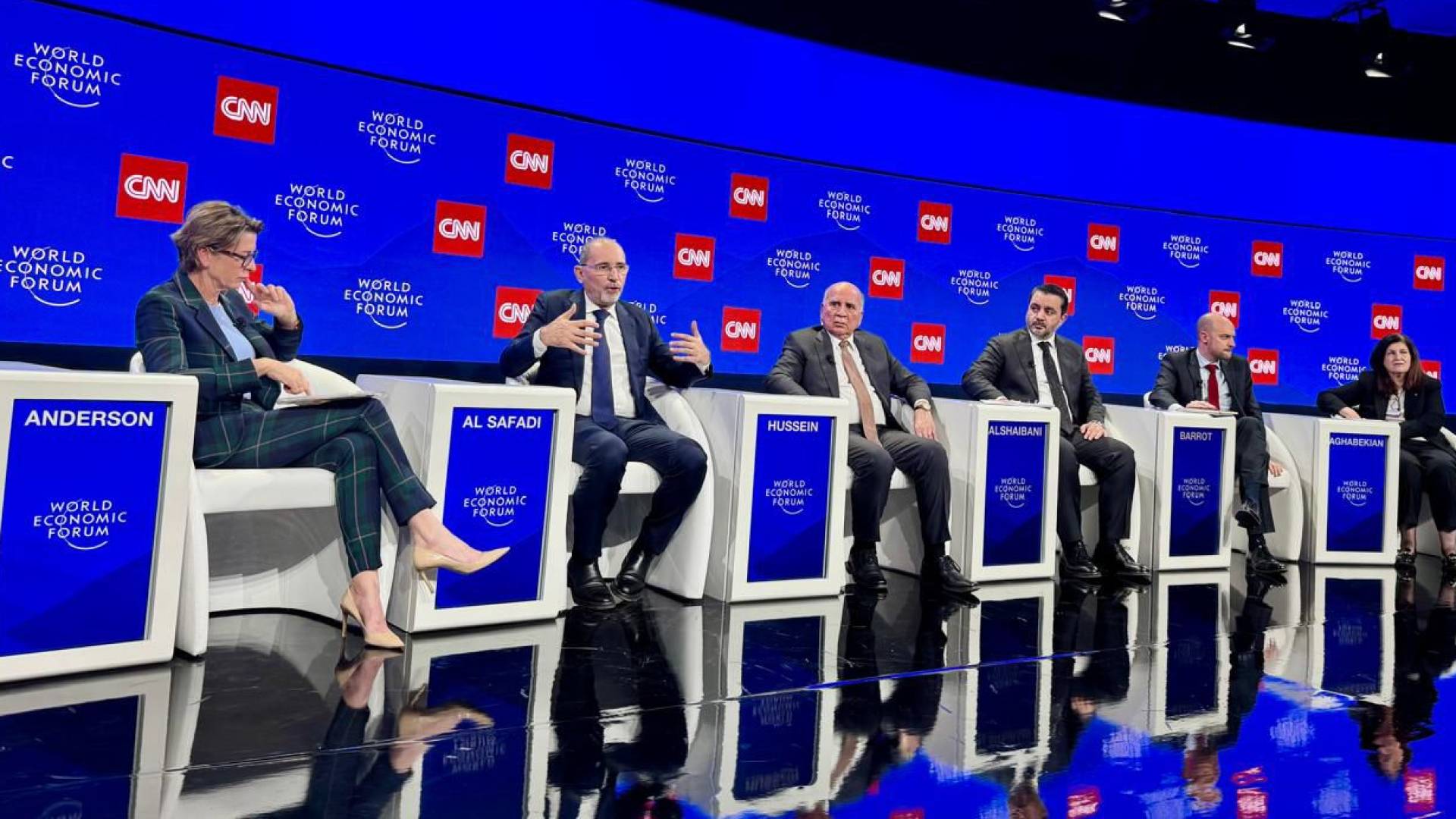 الصفدي: تلبية حقوق الفلسطينيين في الحرية والدولة المستقلة هو أساس السلام