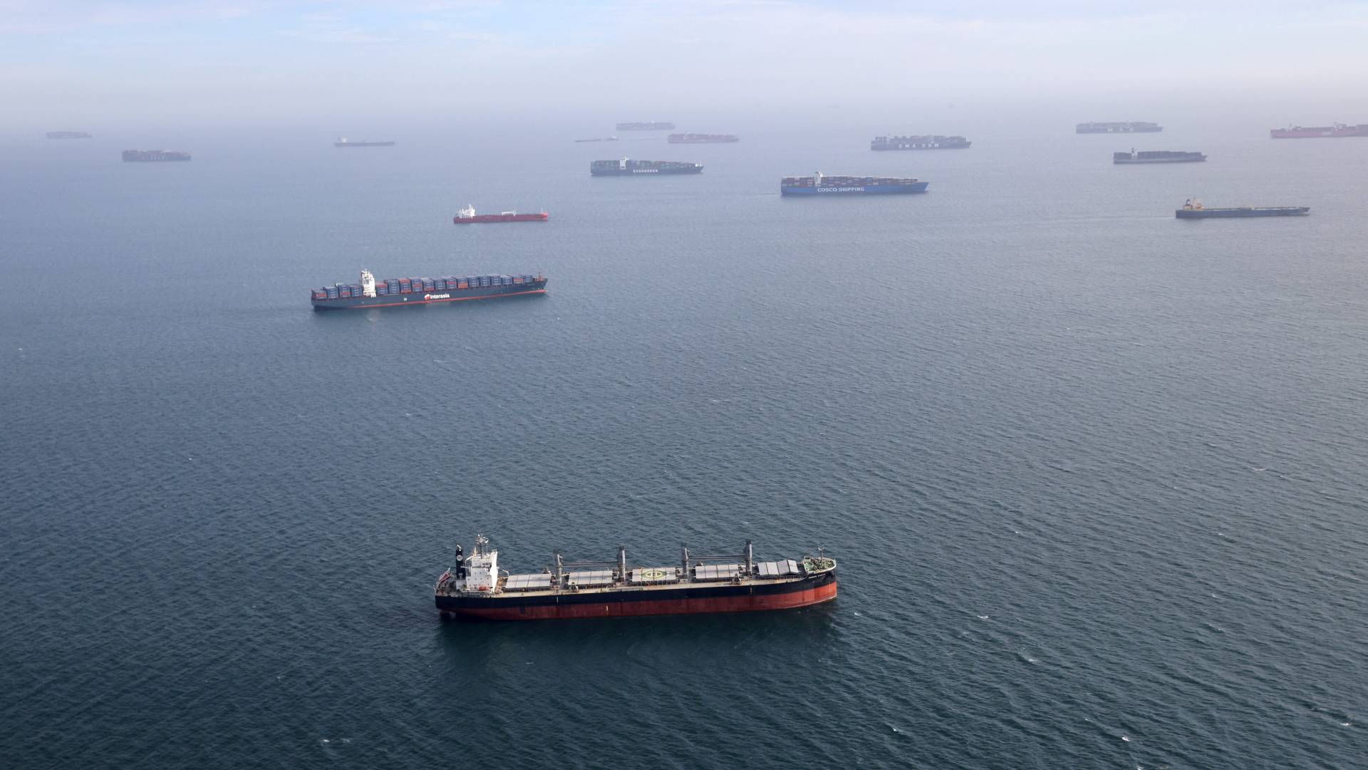 سفن في الخليج