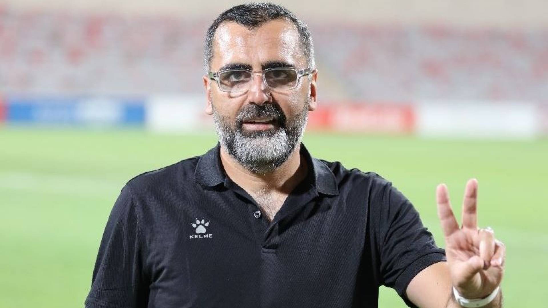 المدرب إسلام جلال