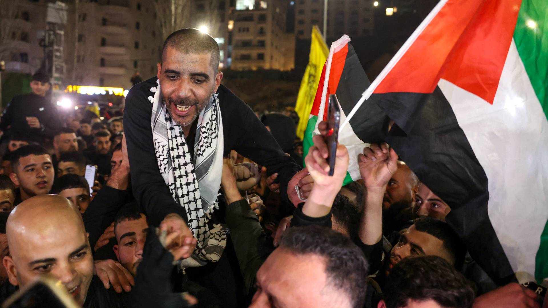 الأسير المحرر من سجون الاحتلال الإسرائيلي زكريا زبيدي