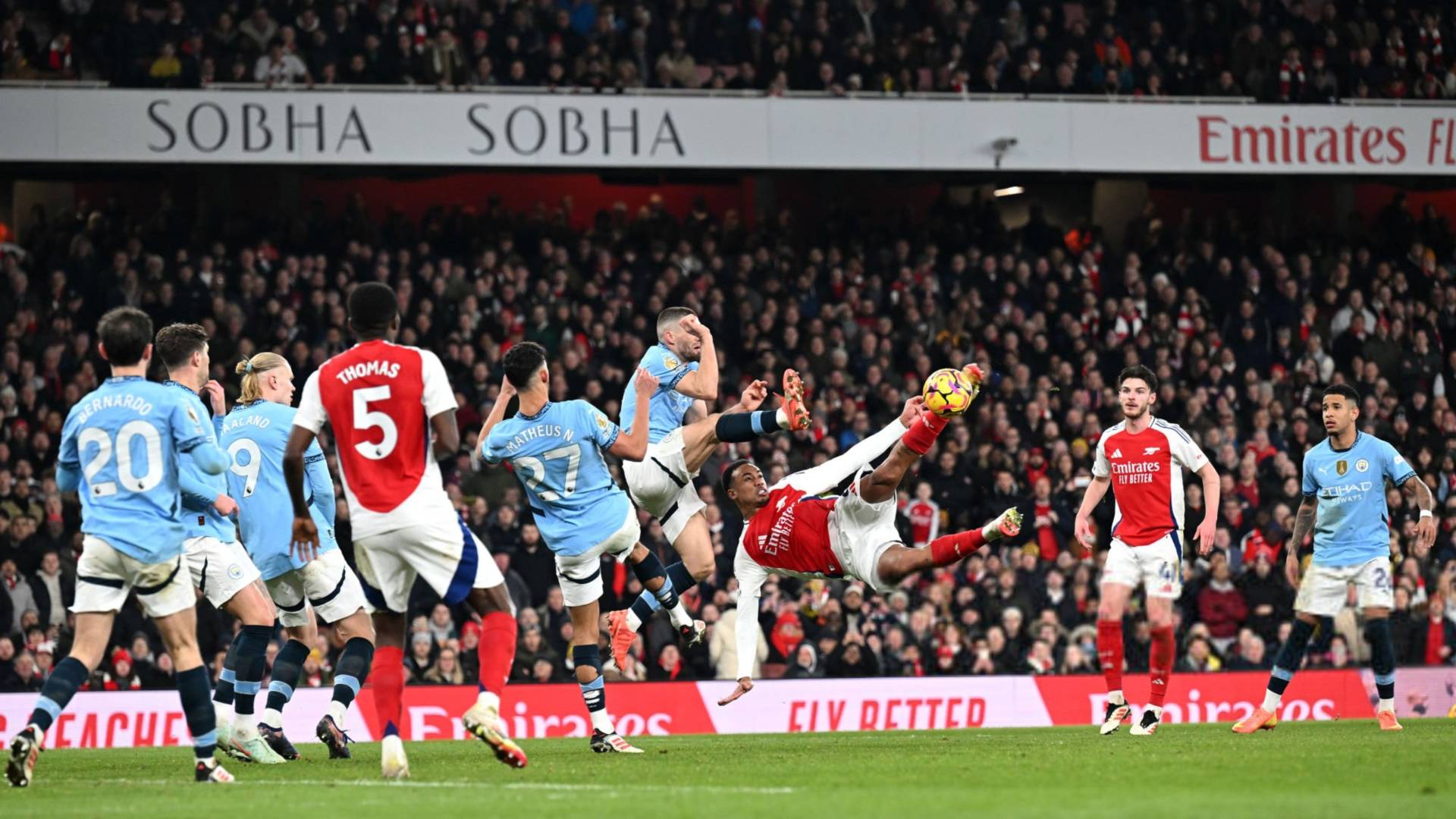 ارسنال ومانشيستر سيتي