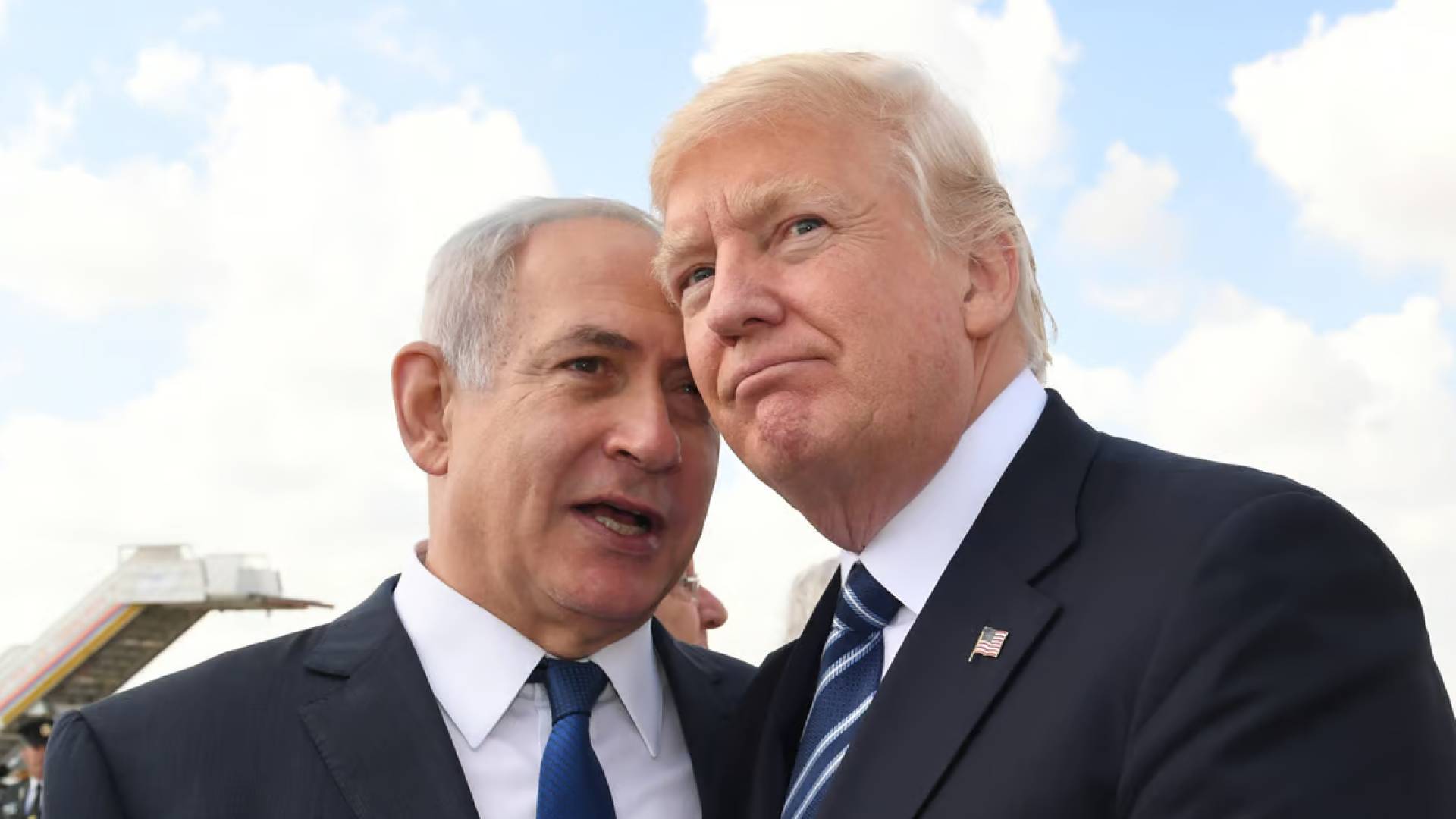 الرئيس الأمريكي دونالد ترمب ورئيس حكومة الاحتلال بنيامين نتنياهو