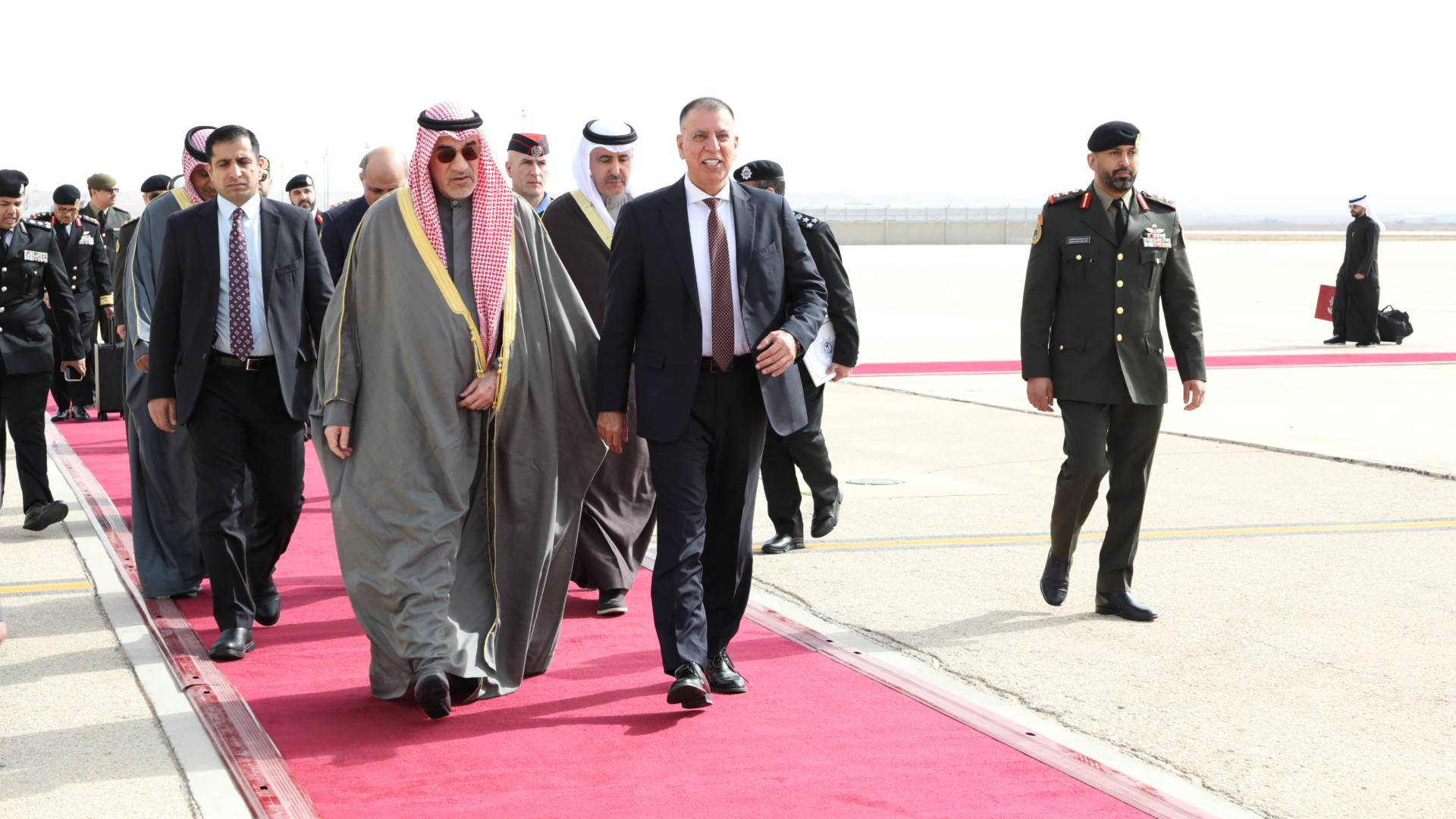 وزير الداخلية يستقبل نظيره الكويتي