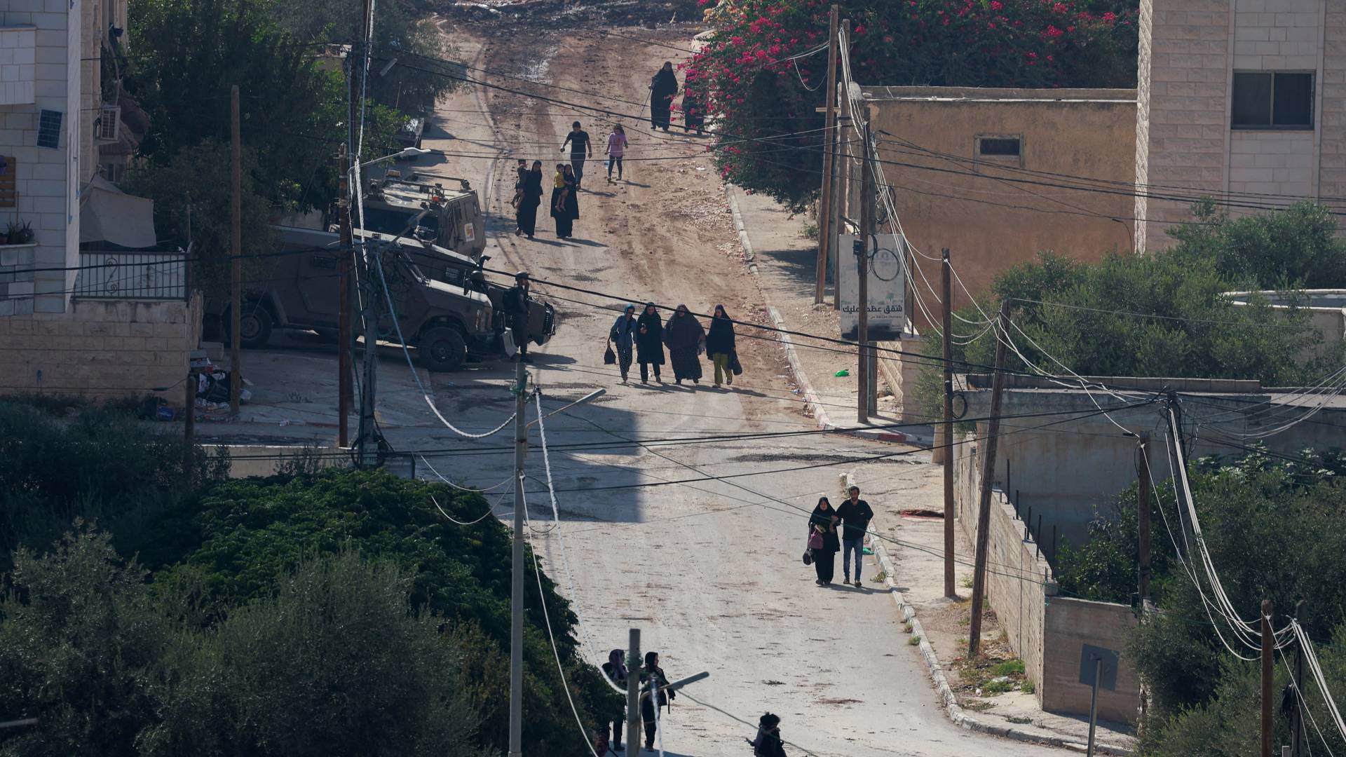 فلسطينيون بالضفة الغربية