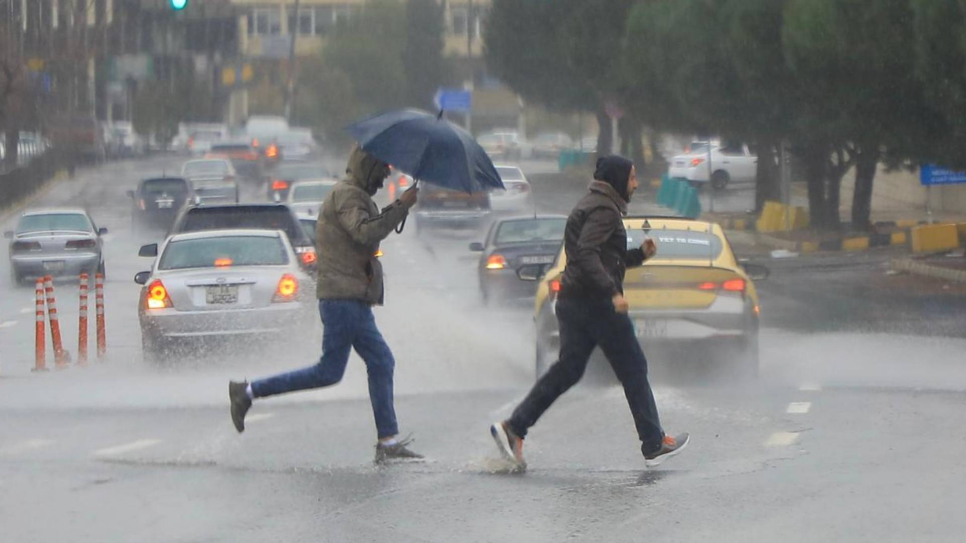 أجواء ماطرة في العاصمة عمان