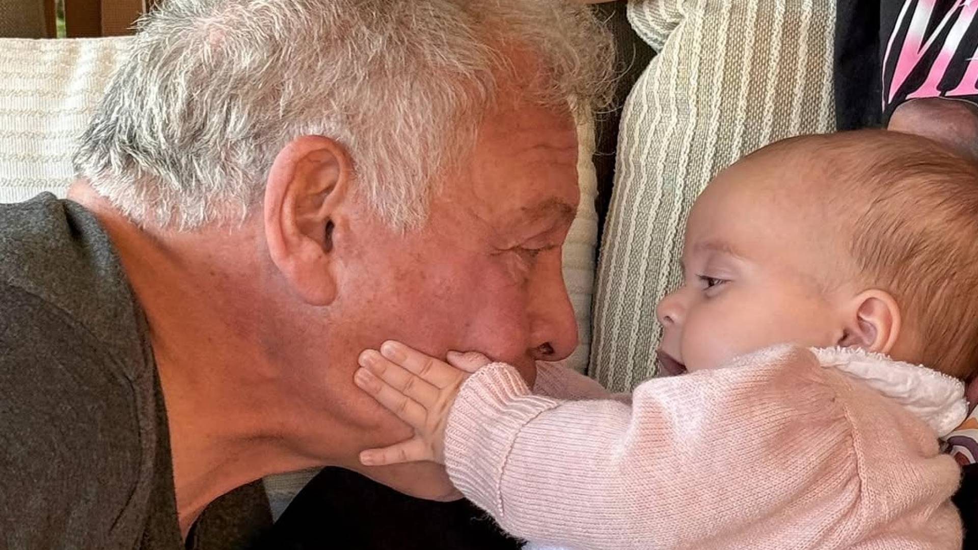 جلالة الملك عبدالله الثاني مع سمو الأميرة إيمان بنت الحسين