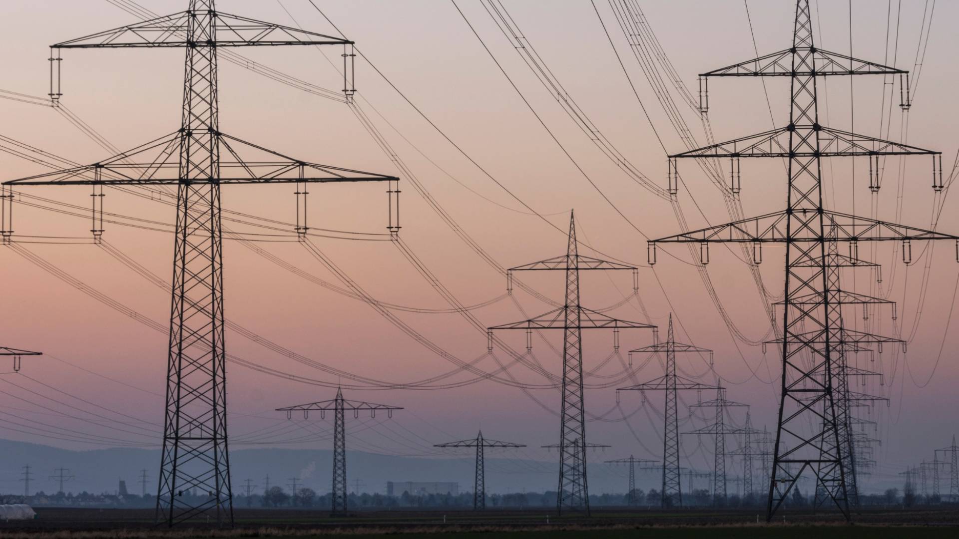 التيار الكهربائي