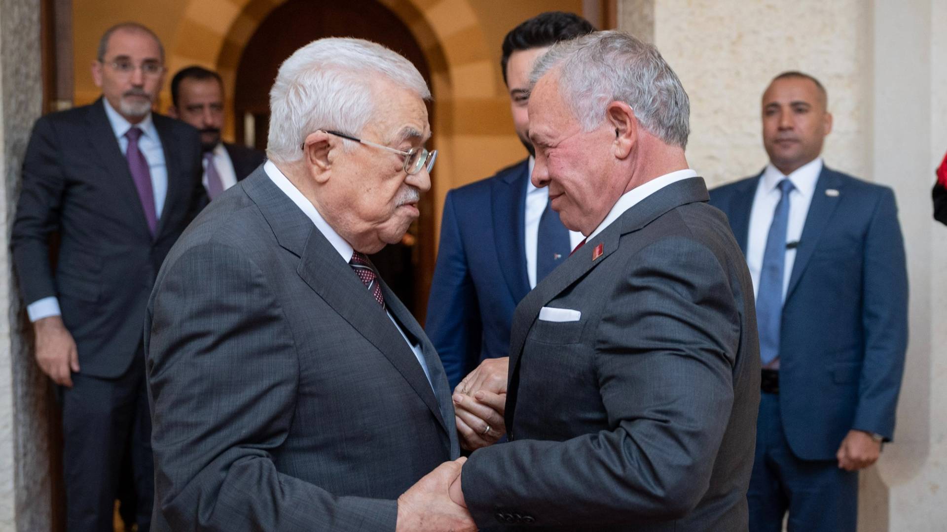 الرئيس الفلسطيني محمود عباس يثمن مواقف الملك عبد الله الثاني الرافضة لتهجير الفلسطينيين