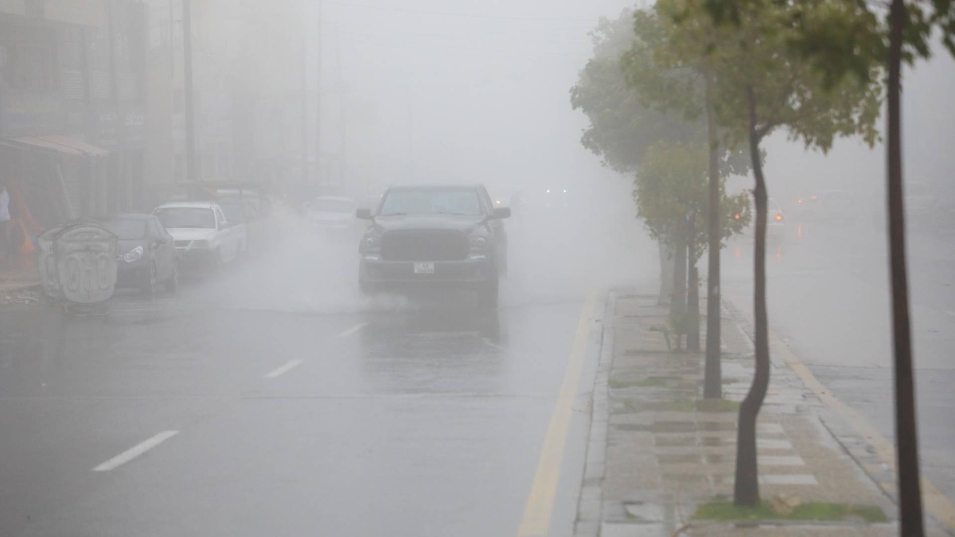 ضباب في أحد شوارع الأردن