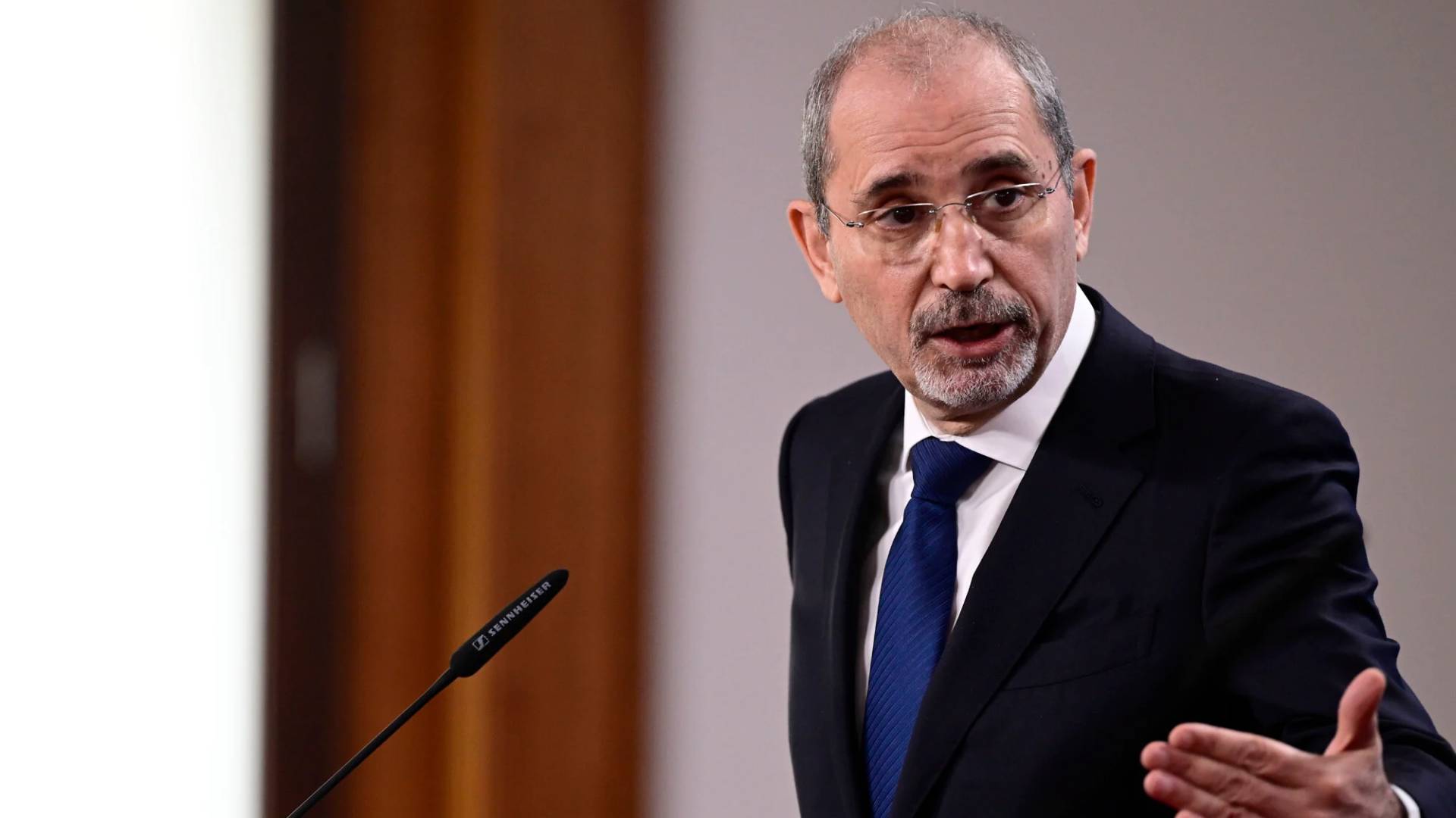 وزير الخارجية وشؤون المغتربين أيمن الصفدي