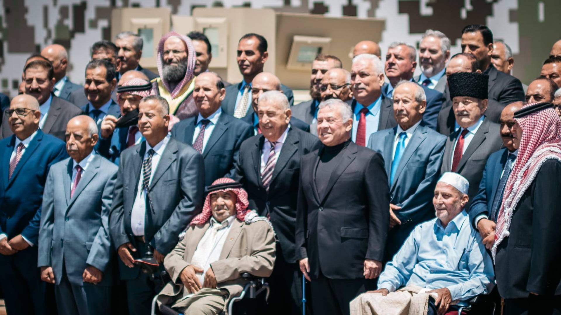 المتقاعدون العسكريون