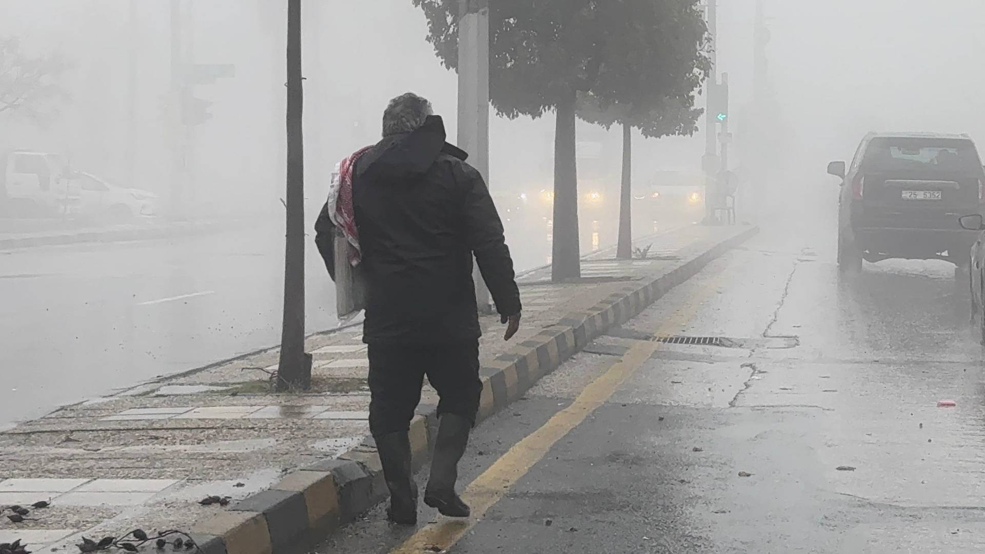 أجواء ماطرة في عمان