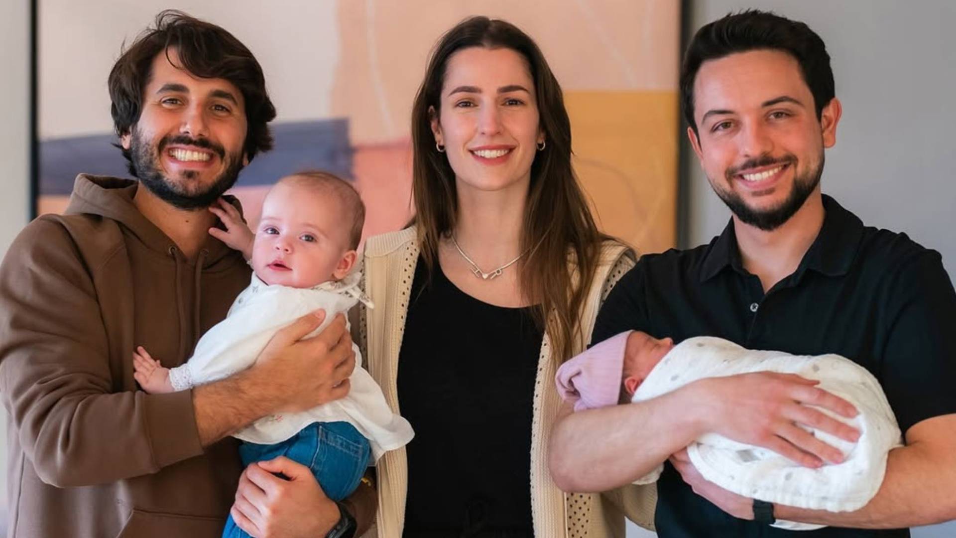 سمو ولي العهد والأميرة رجوة الحسين والسيد جميل ألكساندر ترميوتس