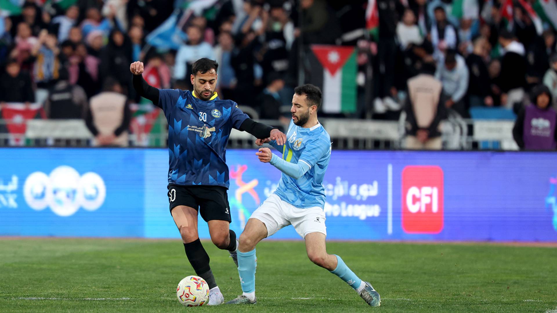 من مباراة الفيصلي والسلط ضمن دوري المحترفين