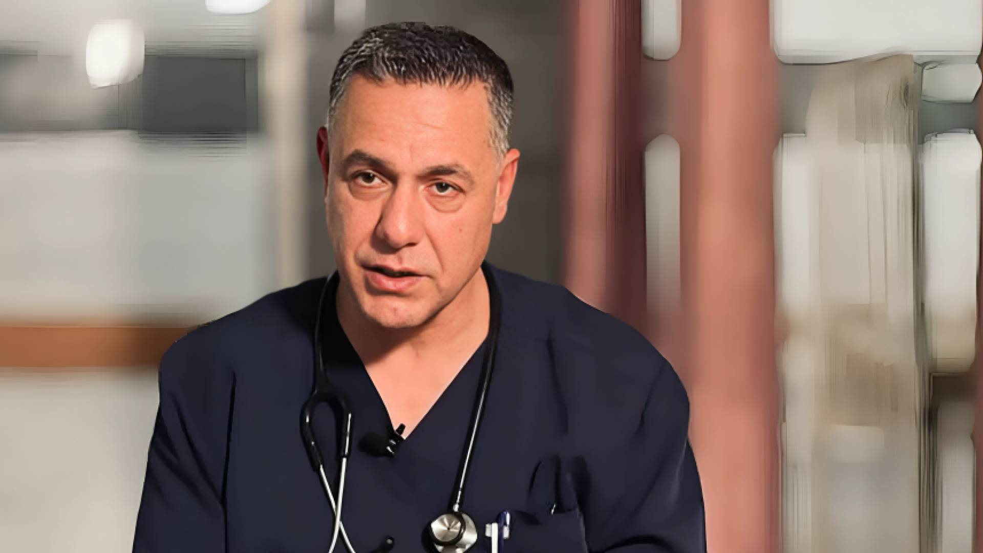 مدير مستشفى كمال عدوان الدكتور حسام أبوصفية